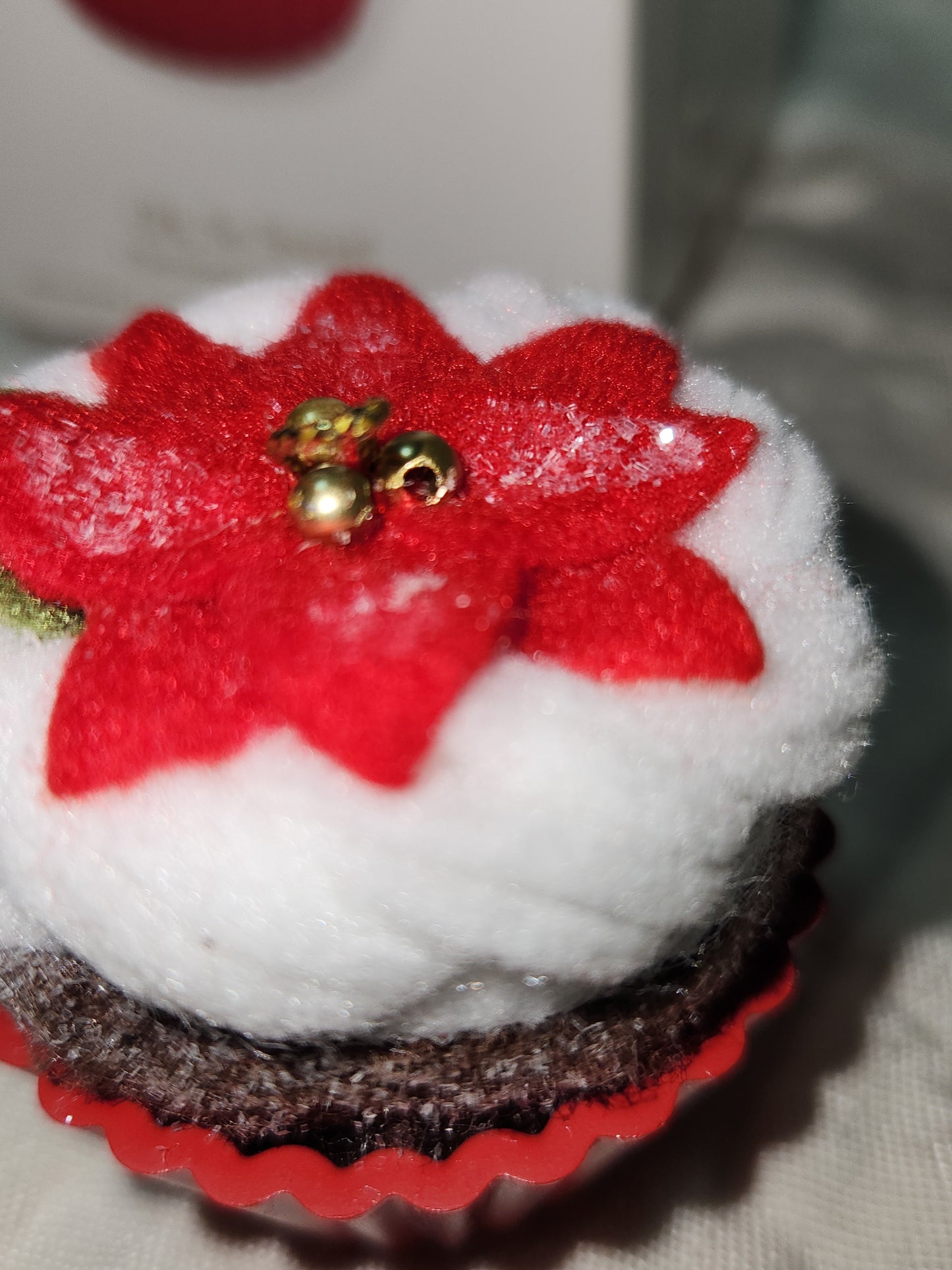 Hallmark Keepsake ornament 2010 Oh So Sweet! Christmas Cupcakes First in Series hoc1
