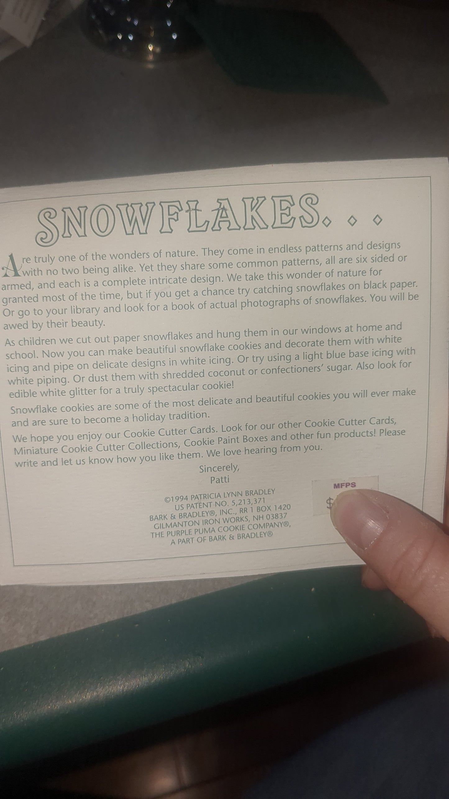 PB5 vintage Patricia Lynn Bradley snowflake cookie cutter Bark & Bradley Snowflake Cookie cutter