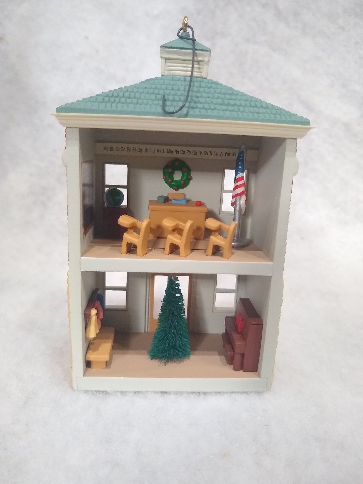 Schoolhouse Ornament Hallmark Nostalgic Houses and shops hh2000