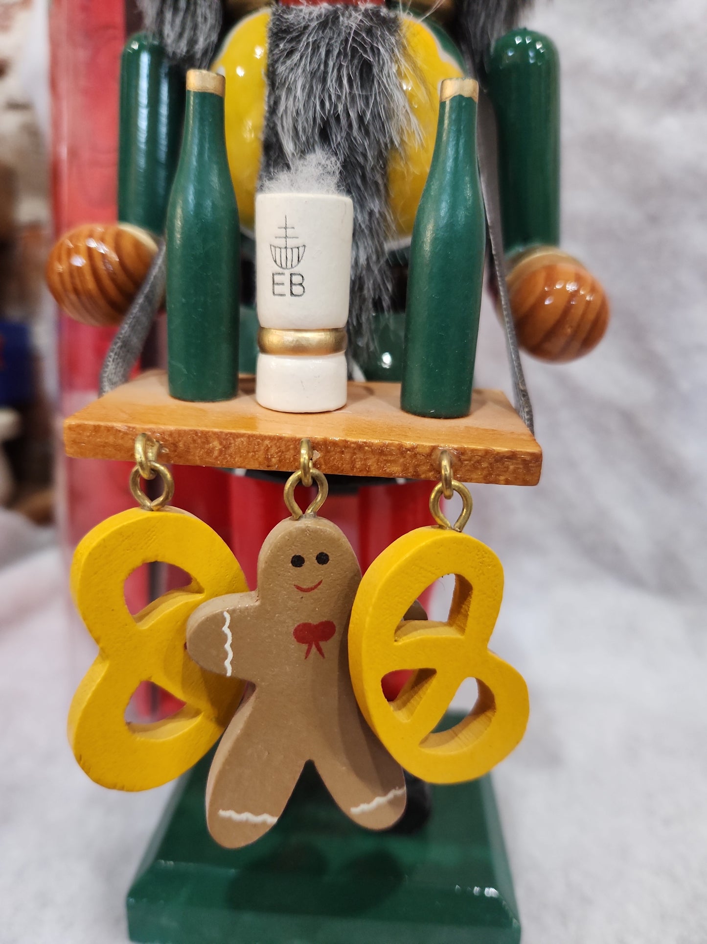 Vintage Kurt Adler Wood Nutcracker Octoberfest German Nutcracker with Serving Tray, Beer, mug, and Pretzels nut71