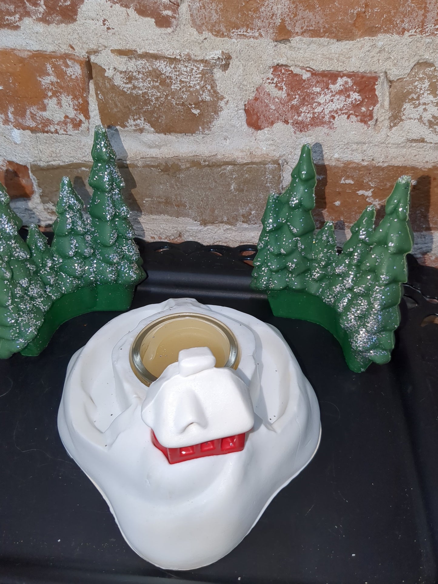 vintage Avon Winter Wonderland Bayberry Candle Scene candleholder barn trees av596