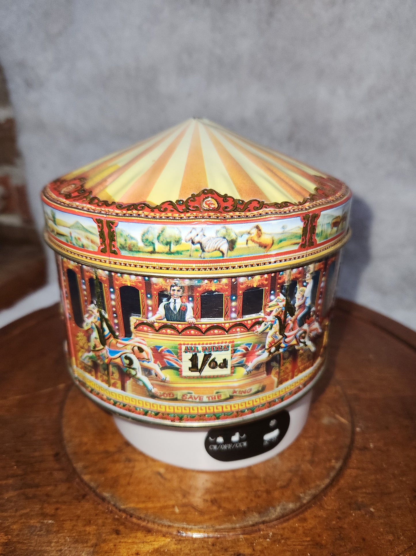 Vintage Churchill's of London Carousel Circus Animals Tin England tin445