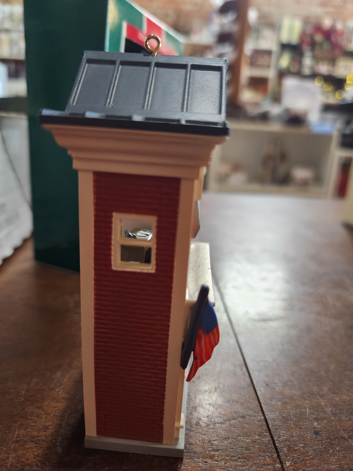 HH1989 US Post Office Ornament Hallmark Nostalgic Houses