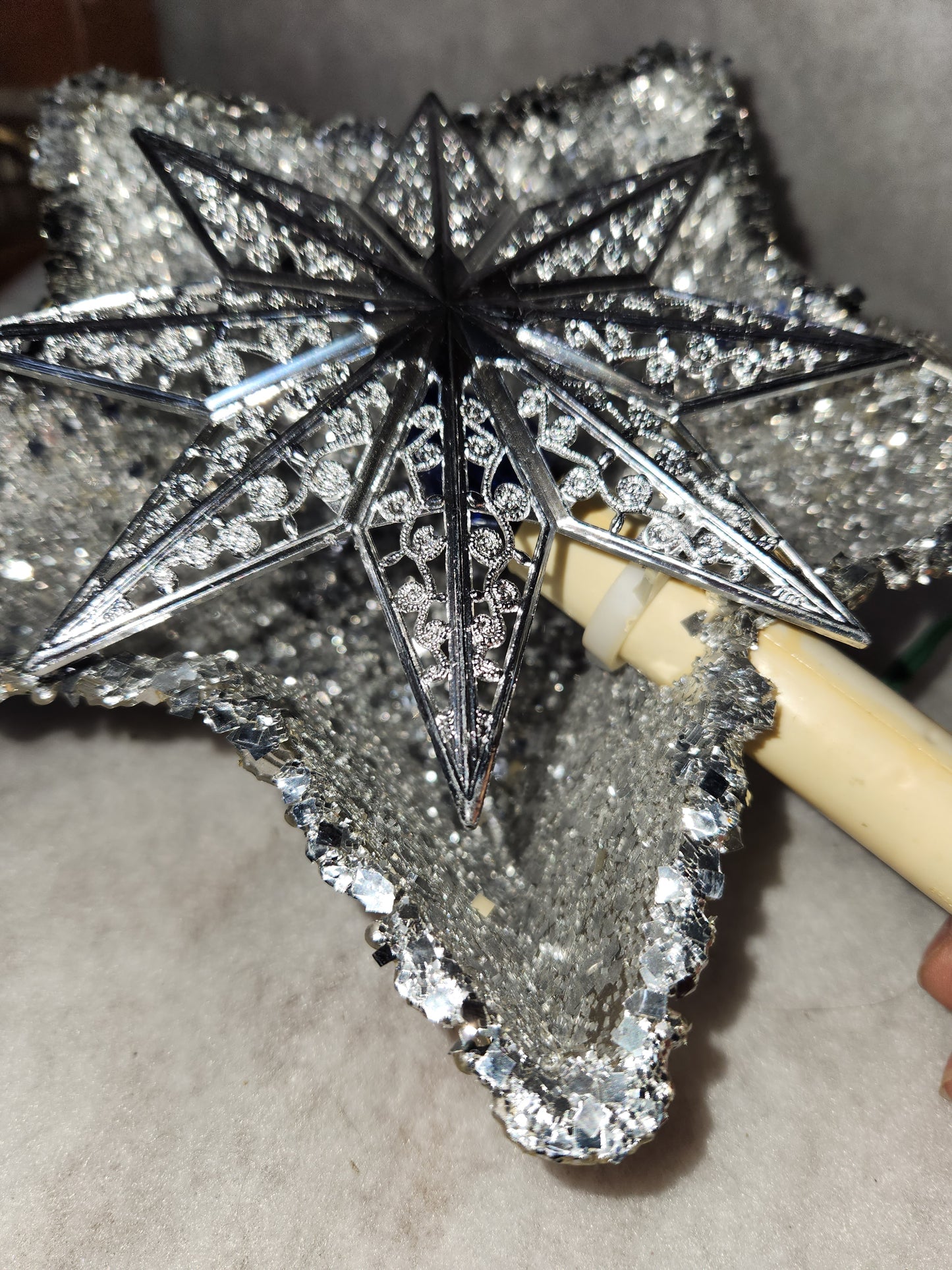 111 Vintage unique plastic star tree topper with reflector foil silver