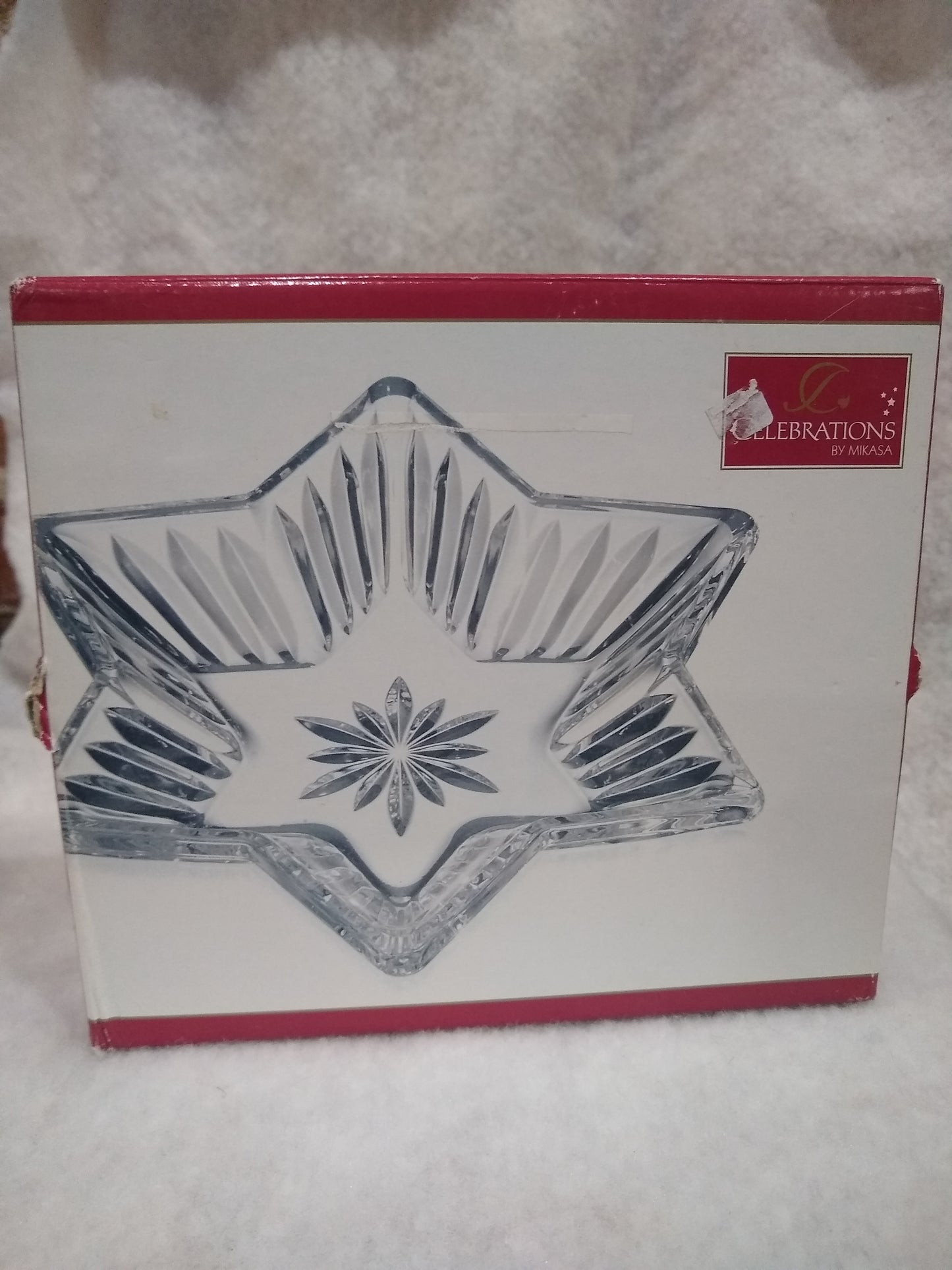 Mikasa Celebrations Holiday Star Collection Star Dish mik8