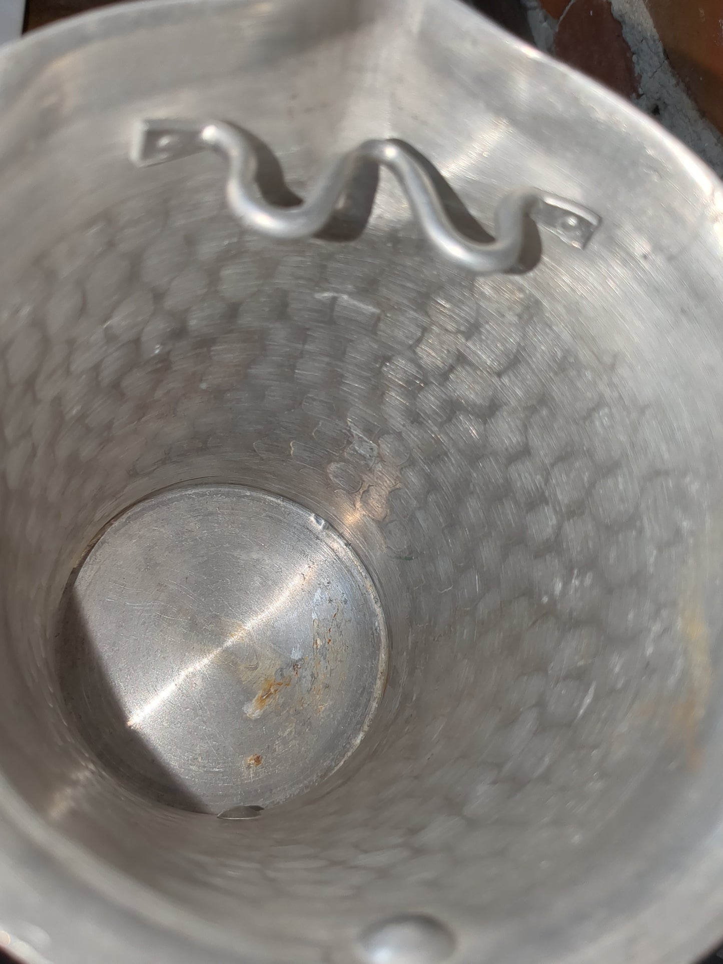 Vintage hammered aluminum pitcher alu115