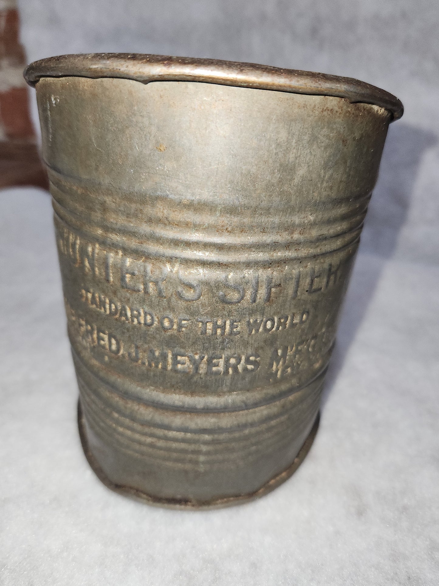 Vintage Hunter's Sifter Hand Crank Flour Sifter Fred J. Meyers Kitchen Gadget ss209