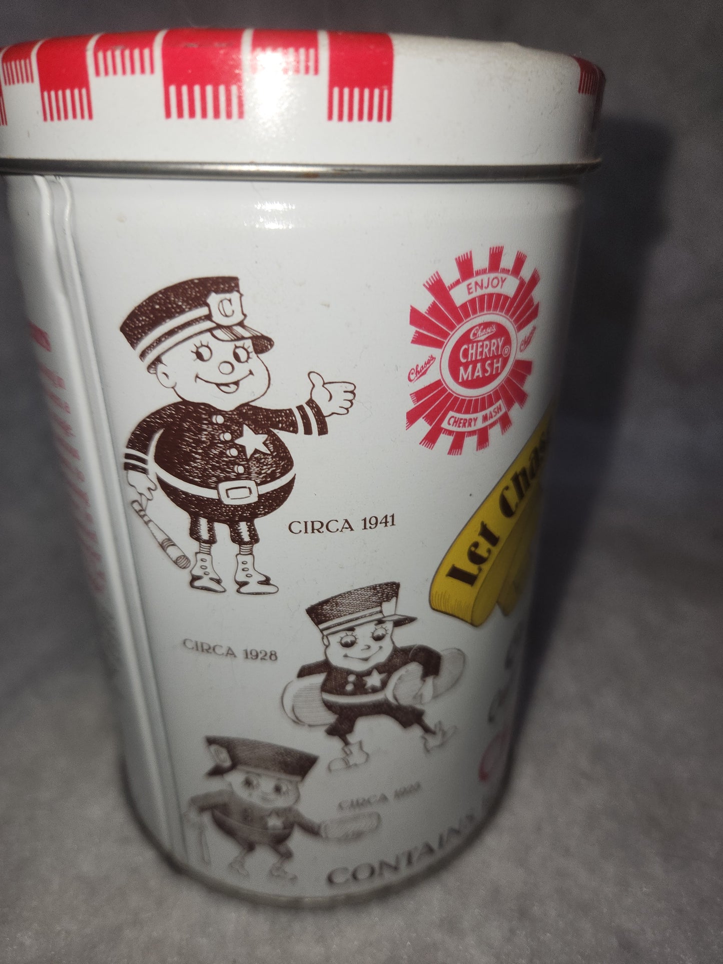 Vintage 1995 EMPTY tin Chase’s Cherry Mash 12 OZ.  Chase’s Candy Cop tin551