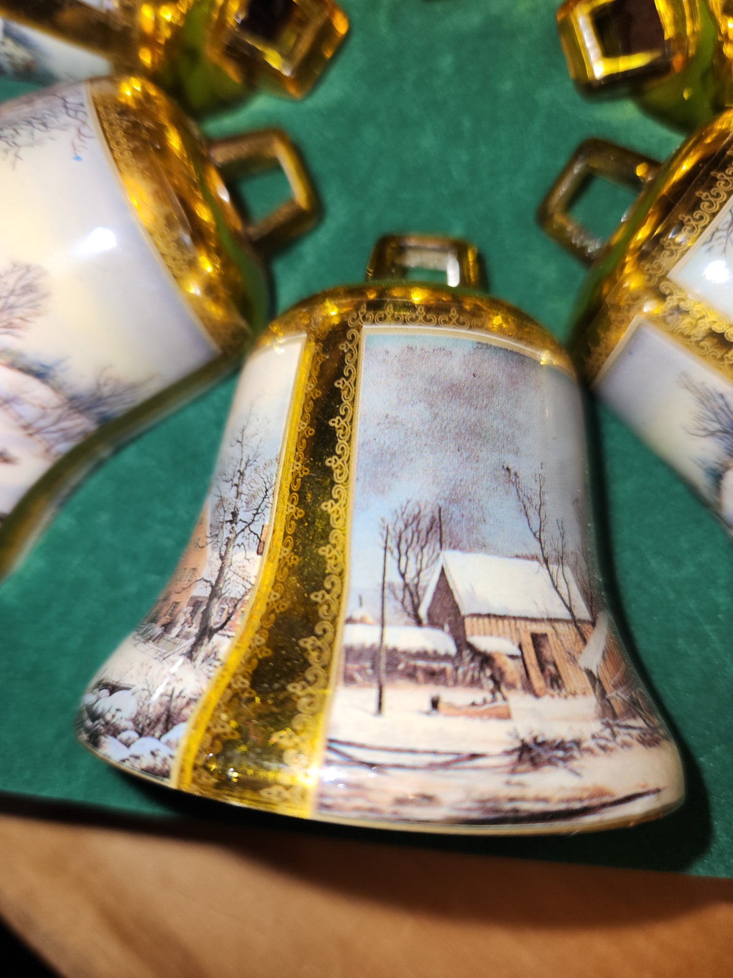 Vintage Currier & Ives Season's Greetings Christmas Bell Ornament Set of 6 bo03