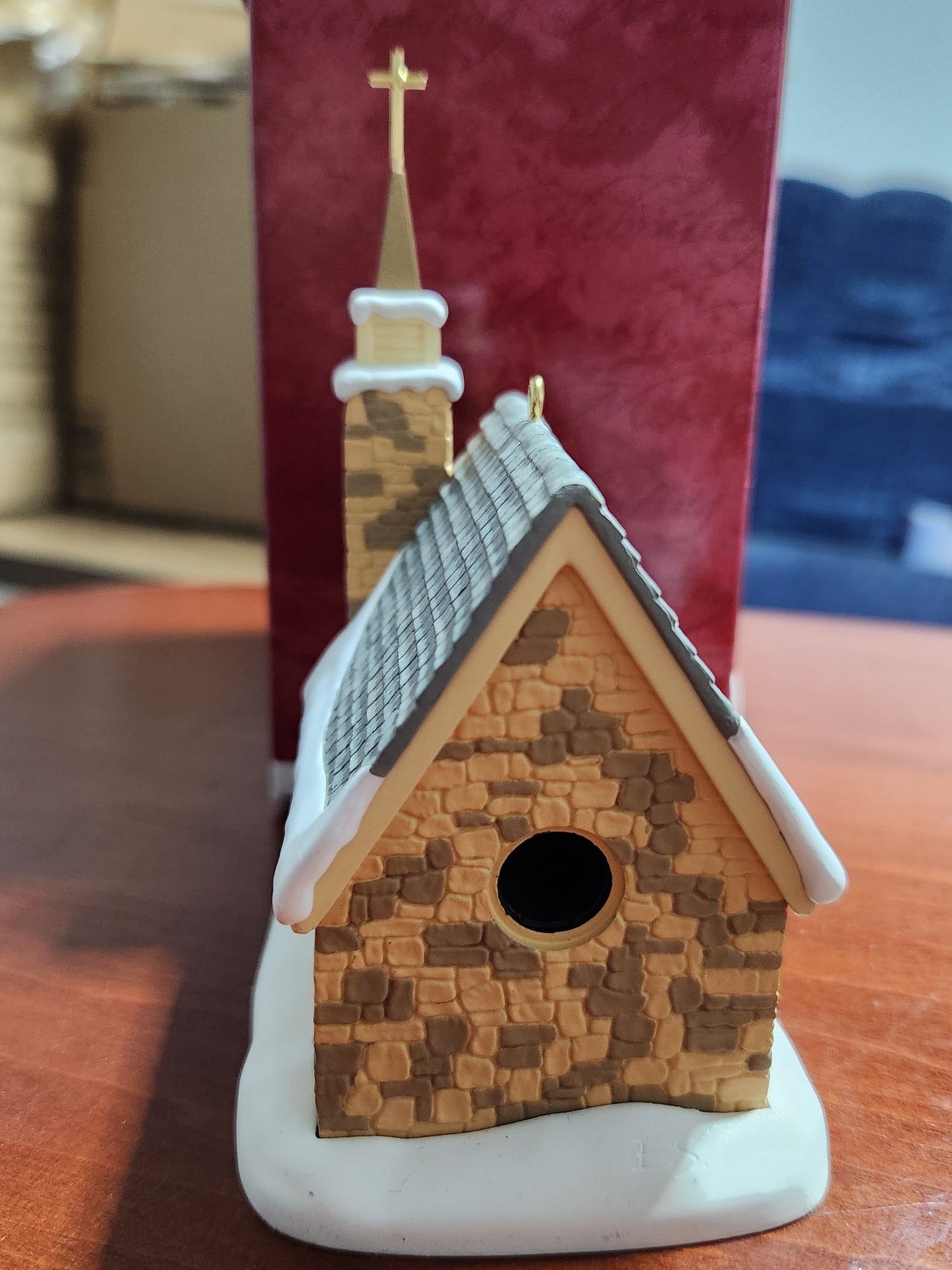 Vintage Hallmark Keepsake Ornament The Stone Church Magic 1st in Candlelight Services Series 1998 ho154