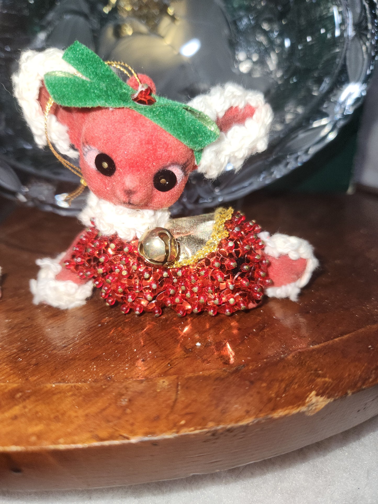 2 Vintage flocked push pin reindeer ornaments 3.5" chr120