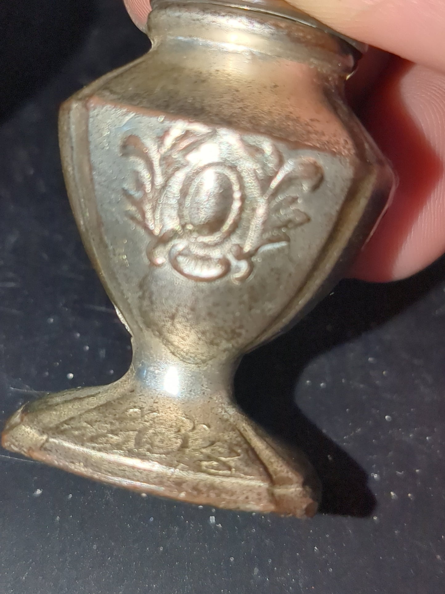 Vintage Antique Metal Salt & Pepper Shakers Made In Occupied Japan sp76