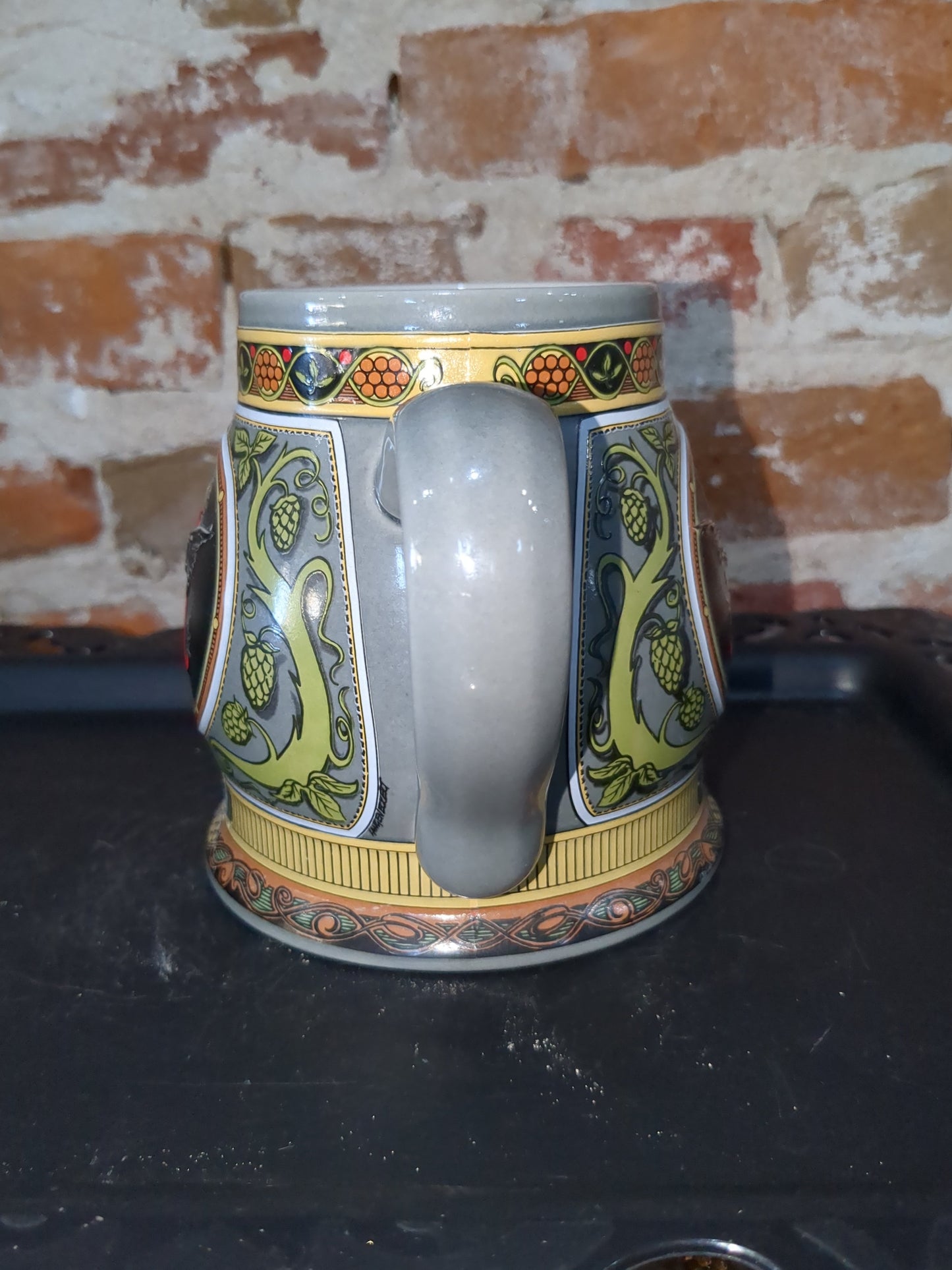 Budweiser Mug A& E 1890 Edition 2nd in series 1993 sage