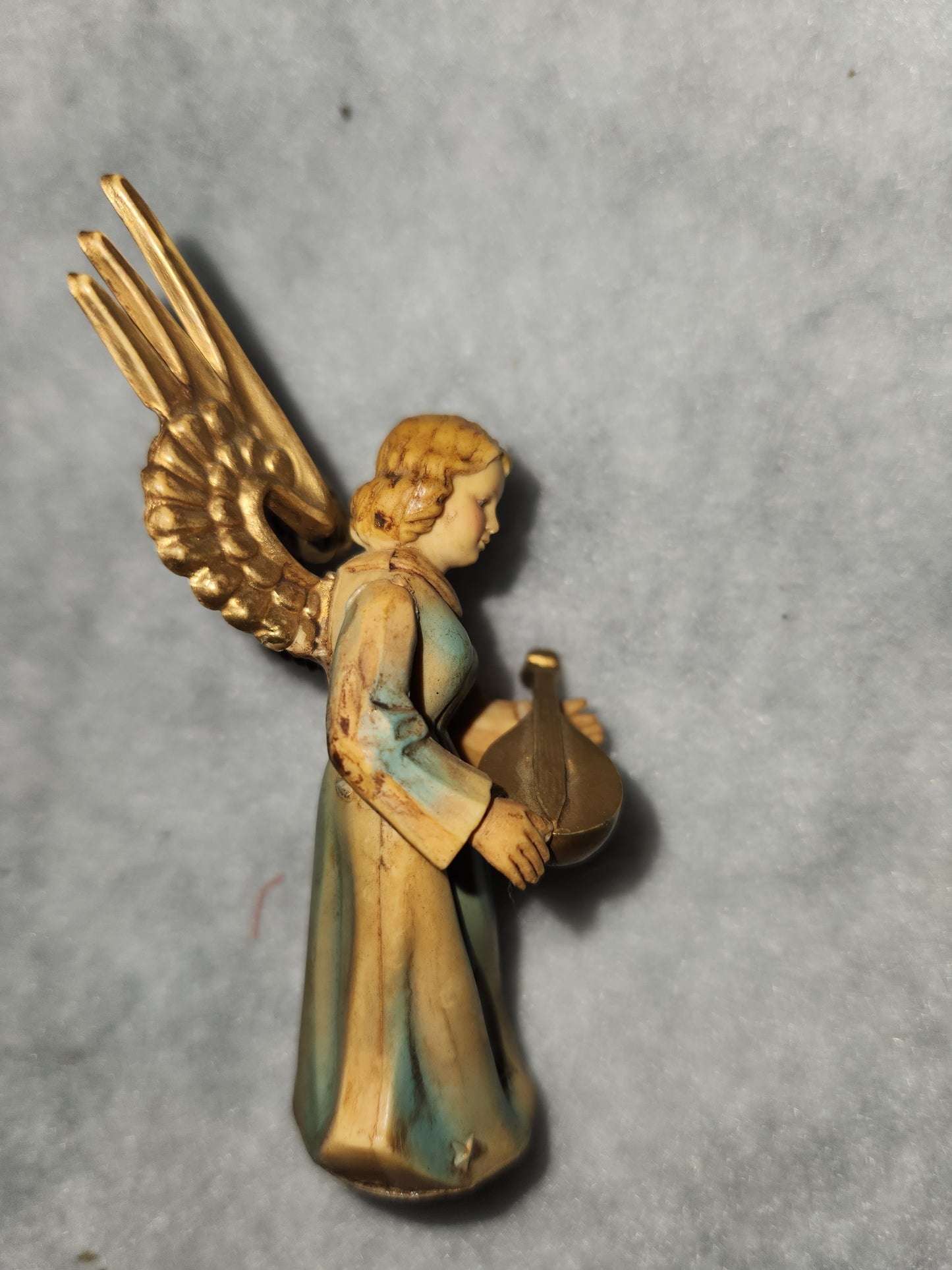 Vintage Angel "Art Plastics" Figurine Gold Wings Mandolin made British Hong Kong ang65