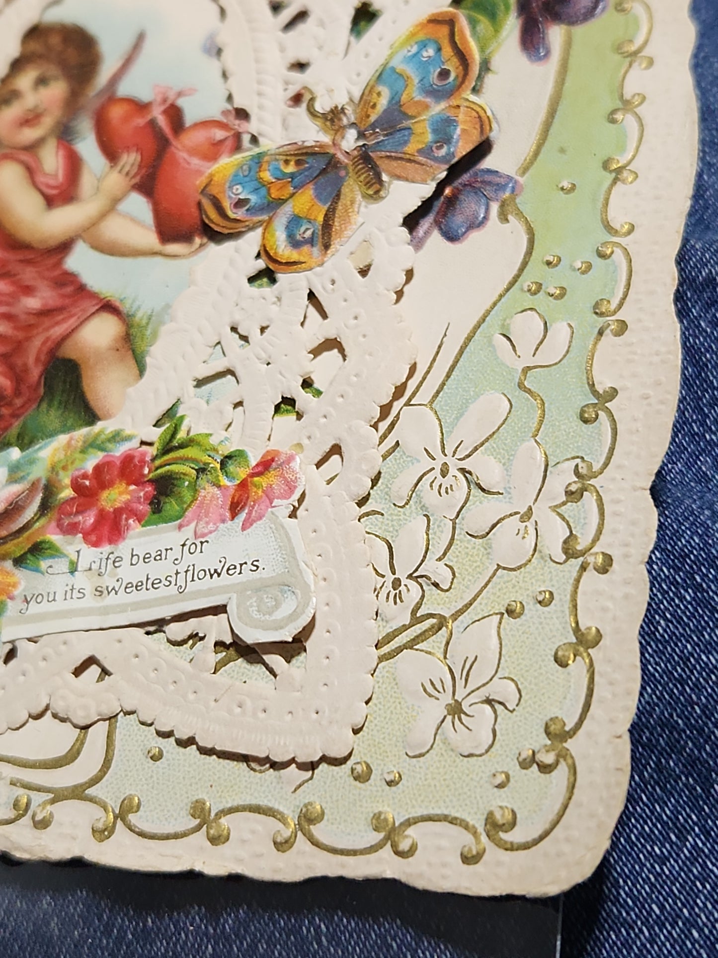 Antique Victorian Valentines Day card paper and lace