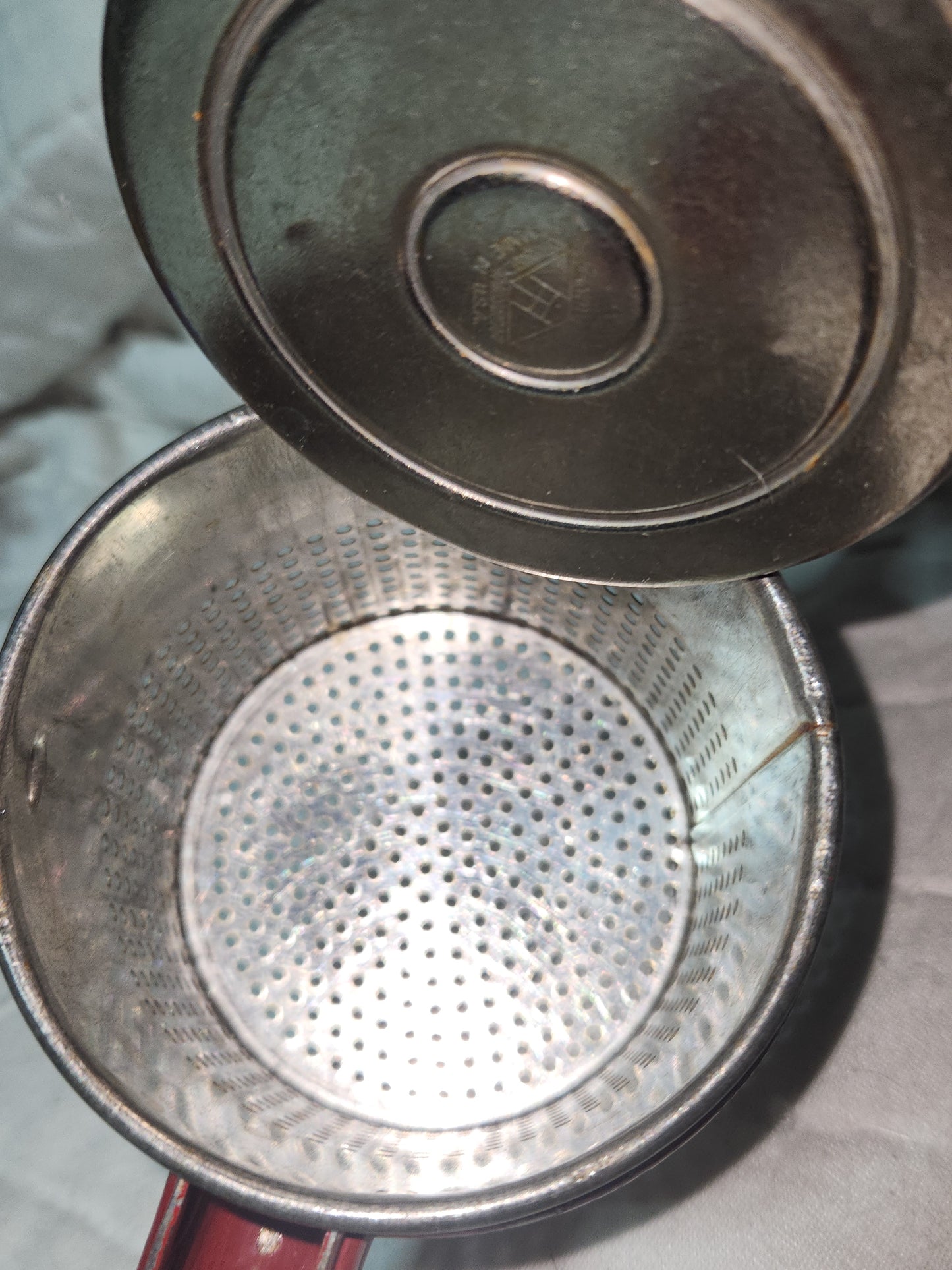 Vintage Handy Things Potato Ricer Michigan red handle kit912