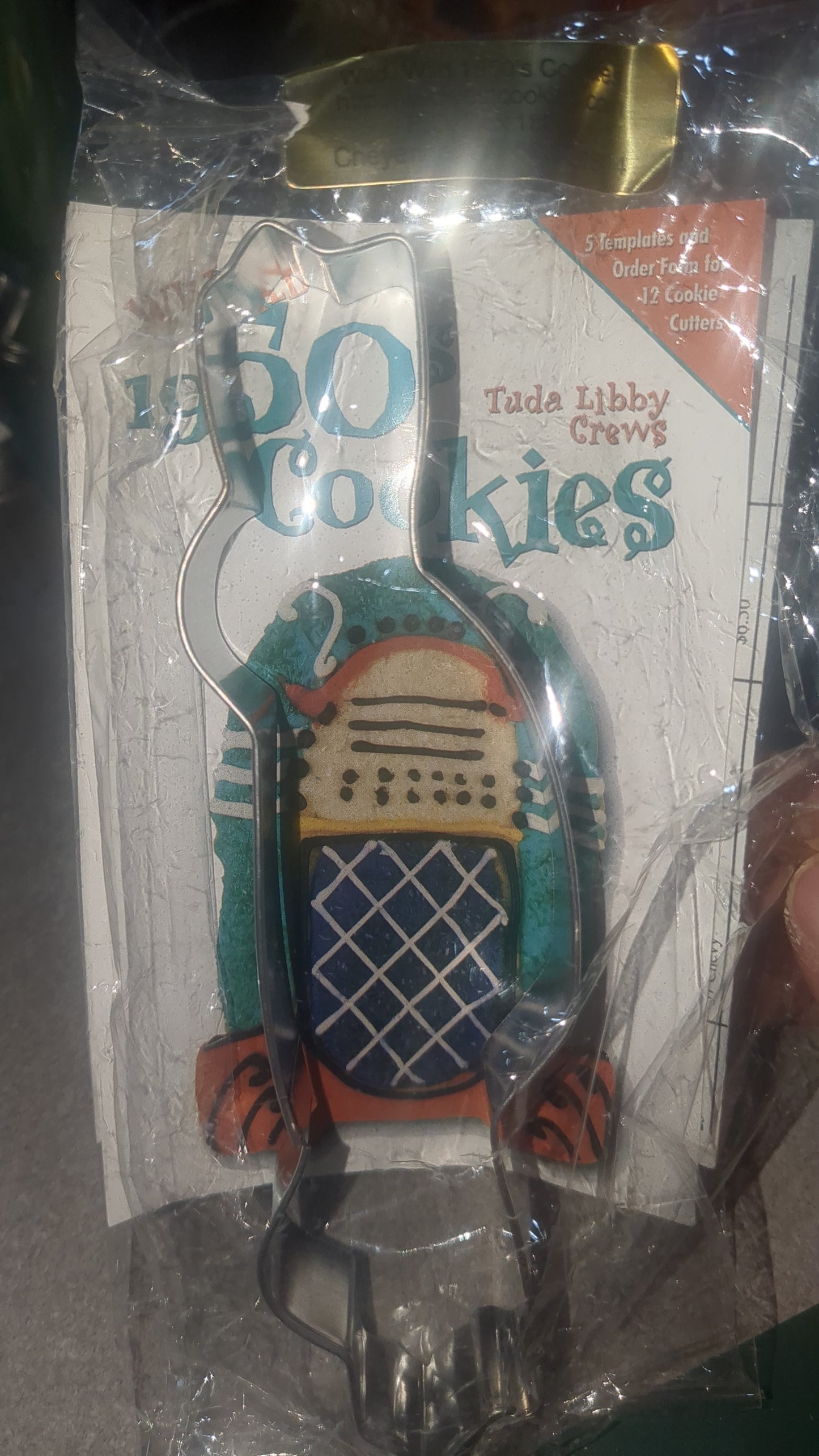 CC14 Wild West wild 1950s cookie cutter. 1950s car. Tuda Libby Crews