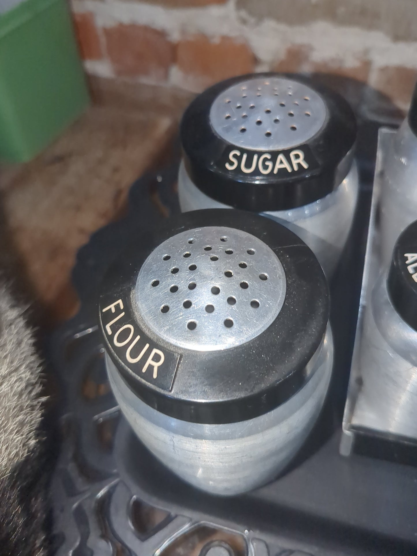 Kromex Vintage Aluminum Spice Set With Rare Flour And Sugar Shakers alum110