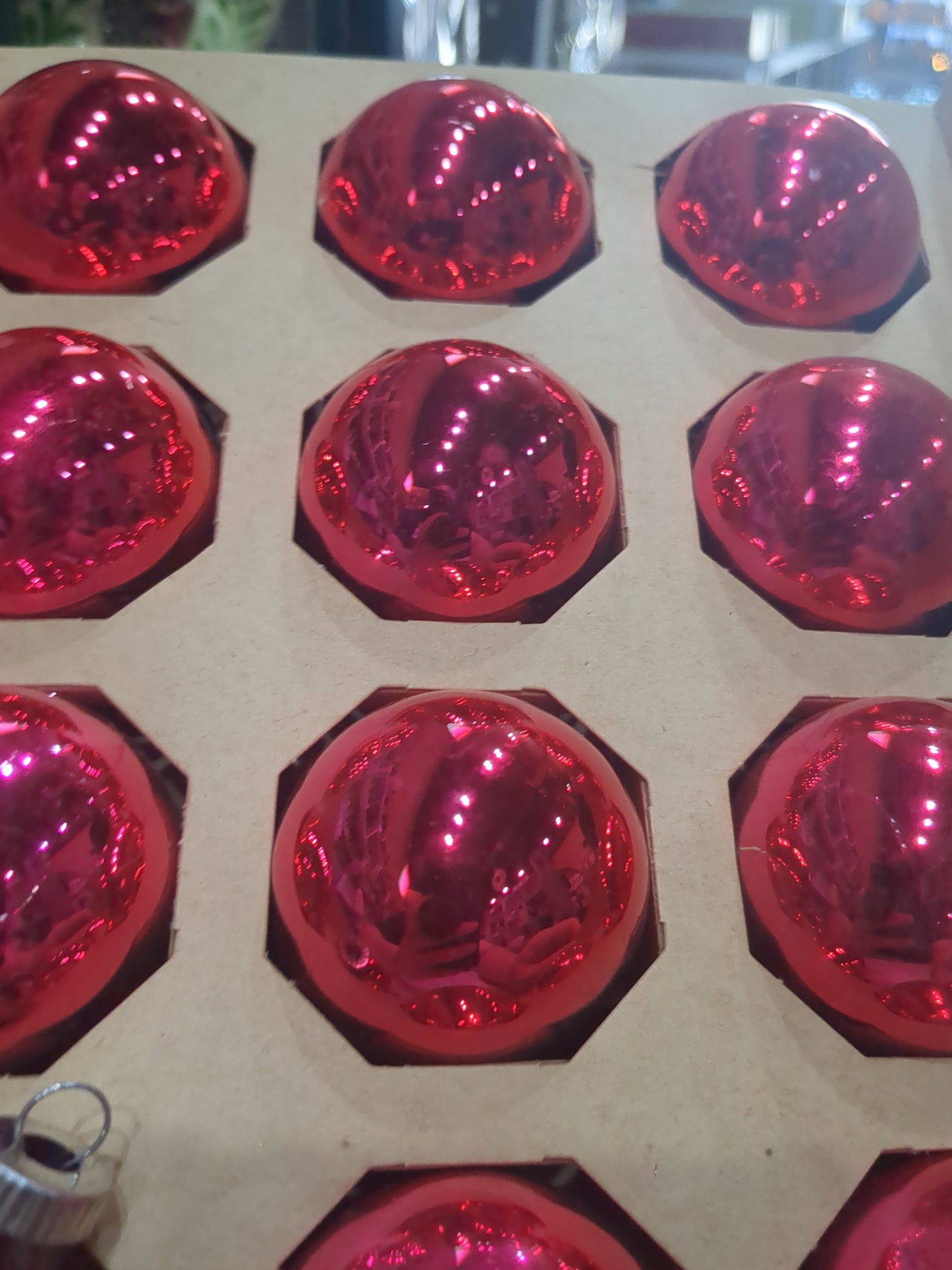 Bo4 box of shiny bright hot pink ornament 1 1/2"