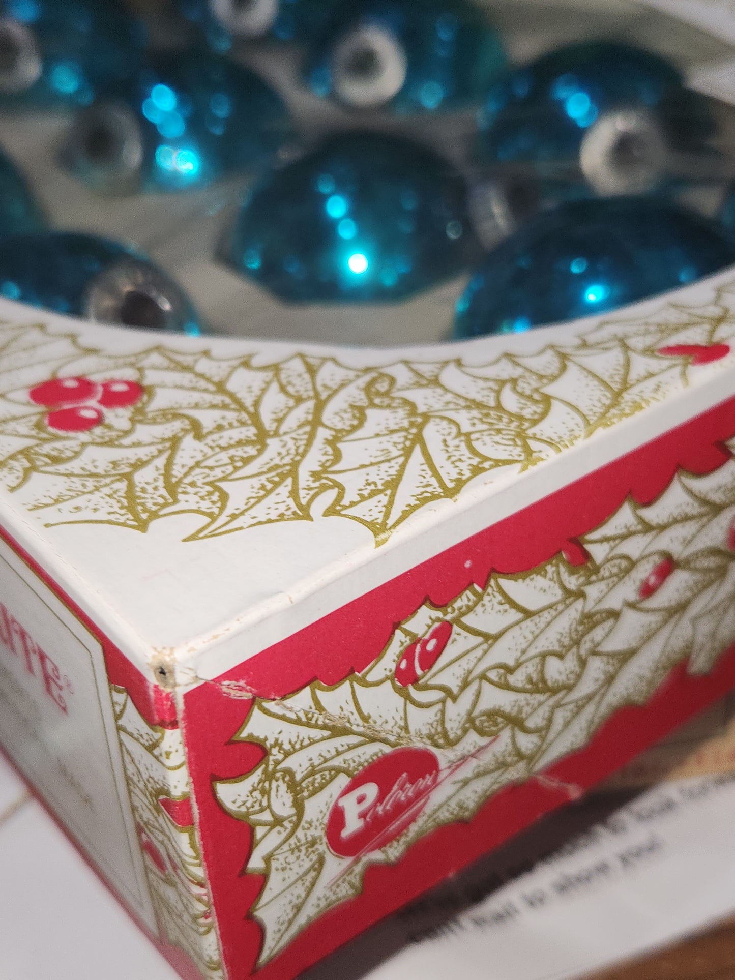 Box of vintage Shiny Brite turquoise blue ornament 1 1/2" Bo14