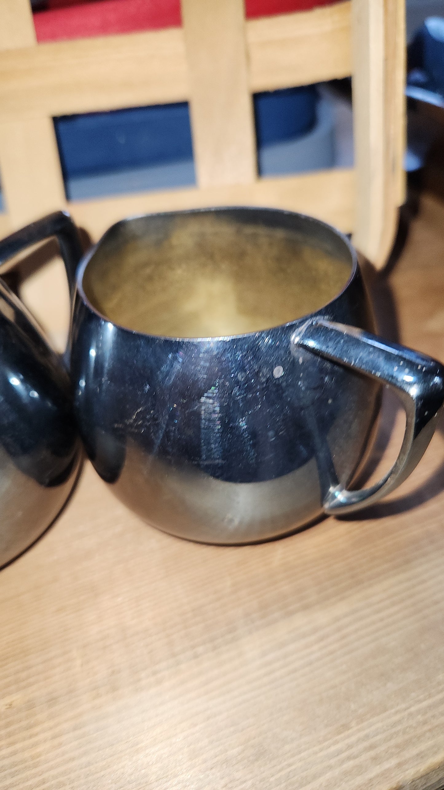 Antique vintage Empire Crafts silver plated creamer and sugar bowl. with bags and box ss98 wn6