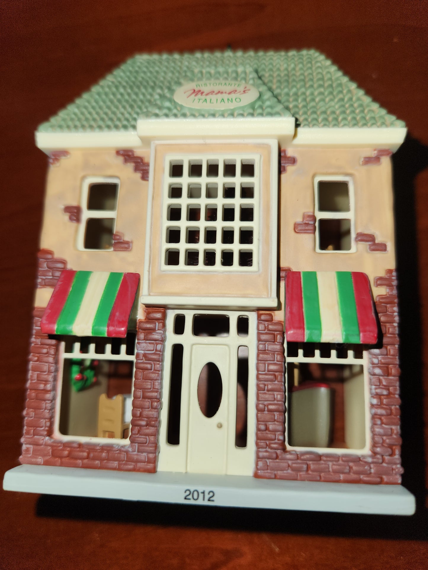 HH2012 Mama's Ristorante Ornament Hallmark Nostalgic Houses NO BOX