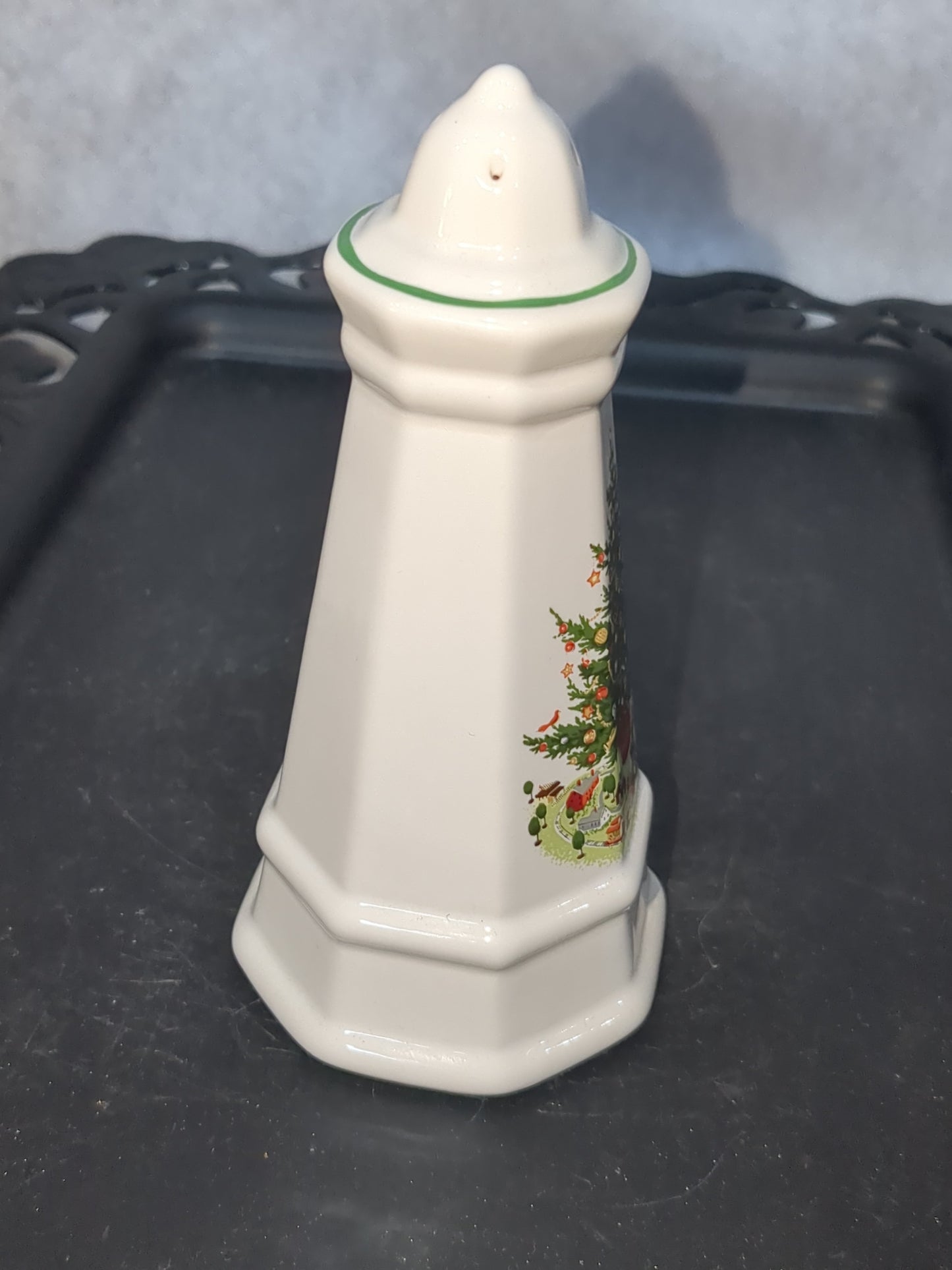 Vintage replacement Pfaltzgraff Christmas Tree Heritage Salt Shaker Tall Porcelain. ONE SHAKER ONLY