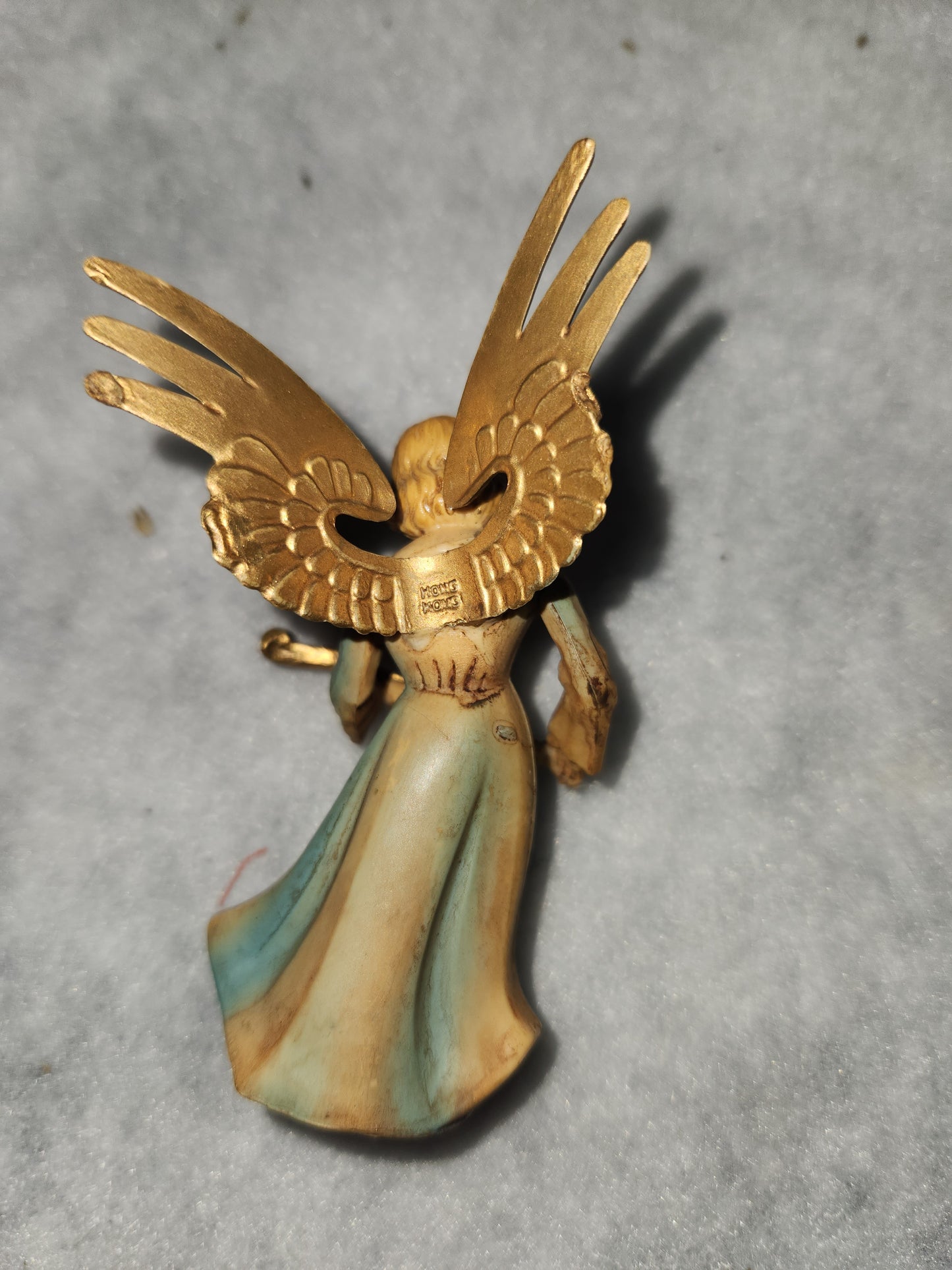 Vintage Angel "Art Plastics" Figurine Gold Wings Mandolin made British Hong Kong ang65