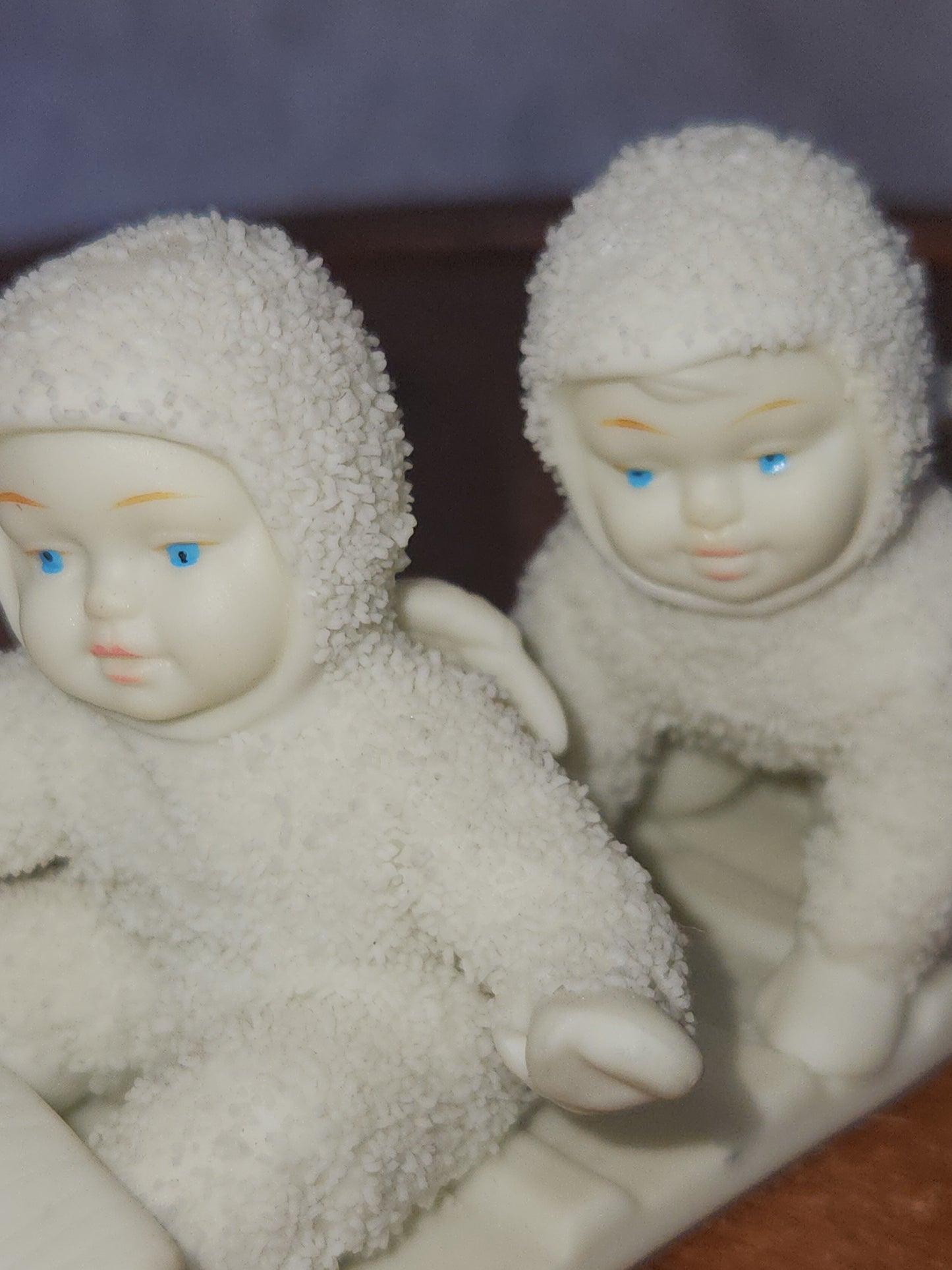 Vintage Snowbabies Department 56 Down The Hill We Go #79600 1997 NO BOX sb87