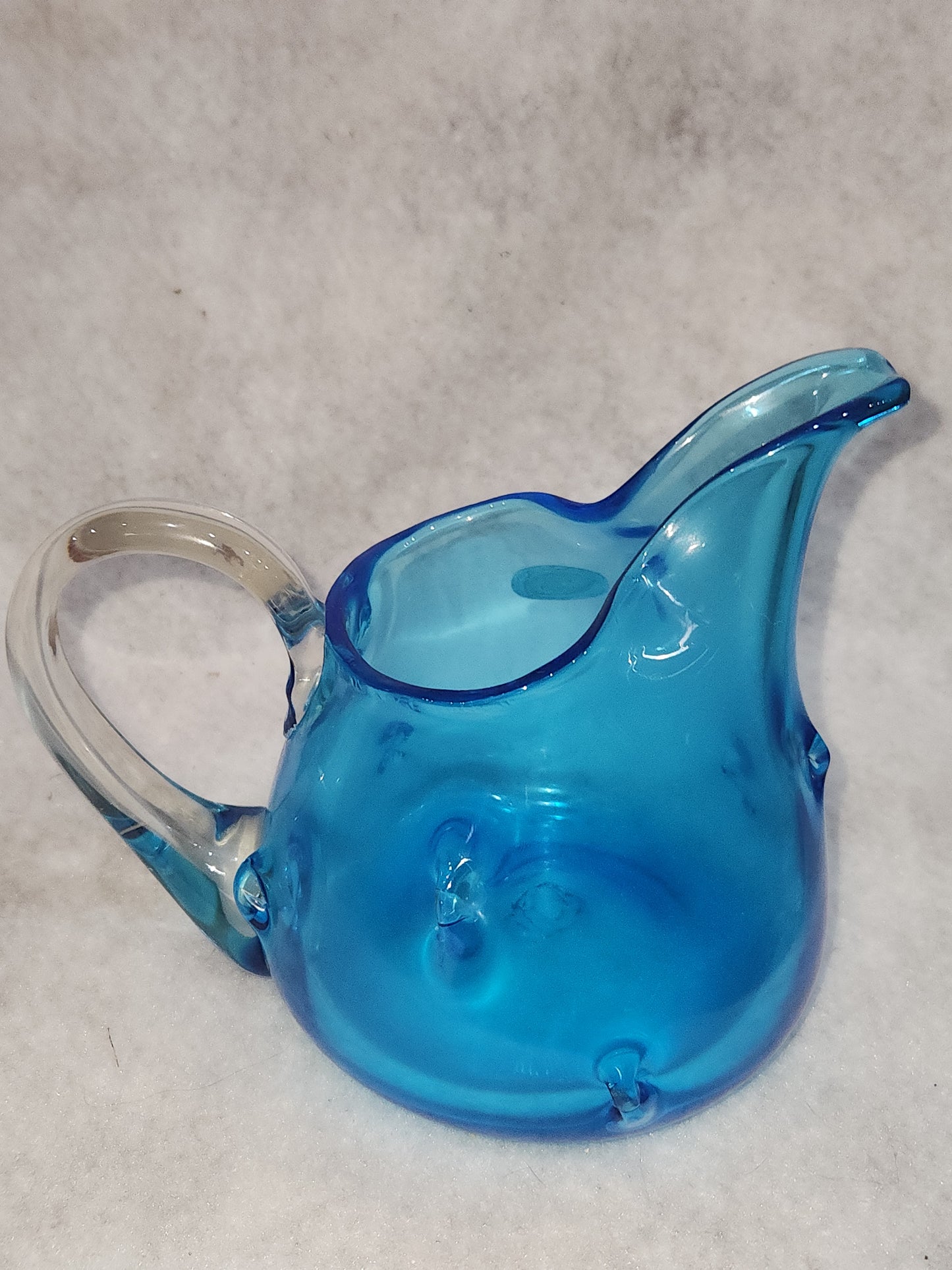 Vintage Bischoff hand blown Art Glass pinches Teal Blue Pitcher Clear handle gla999