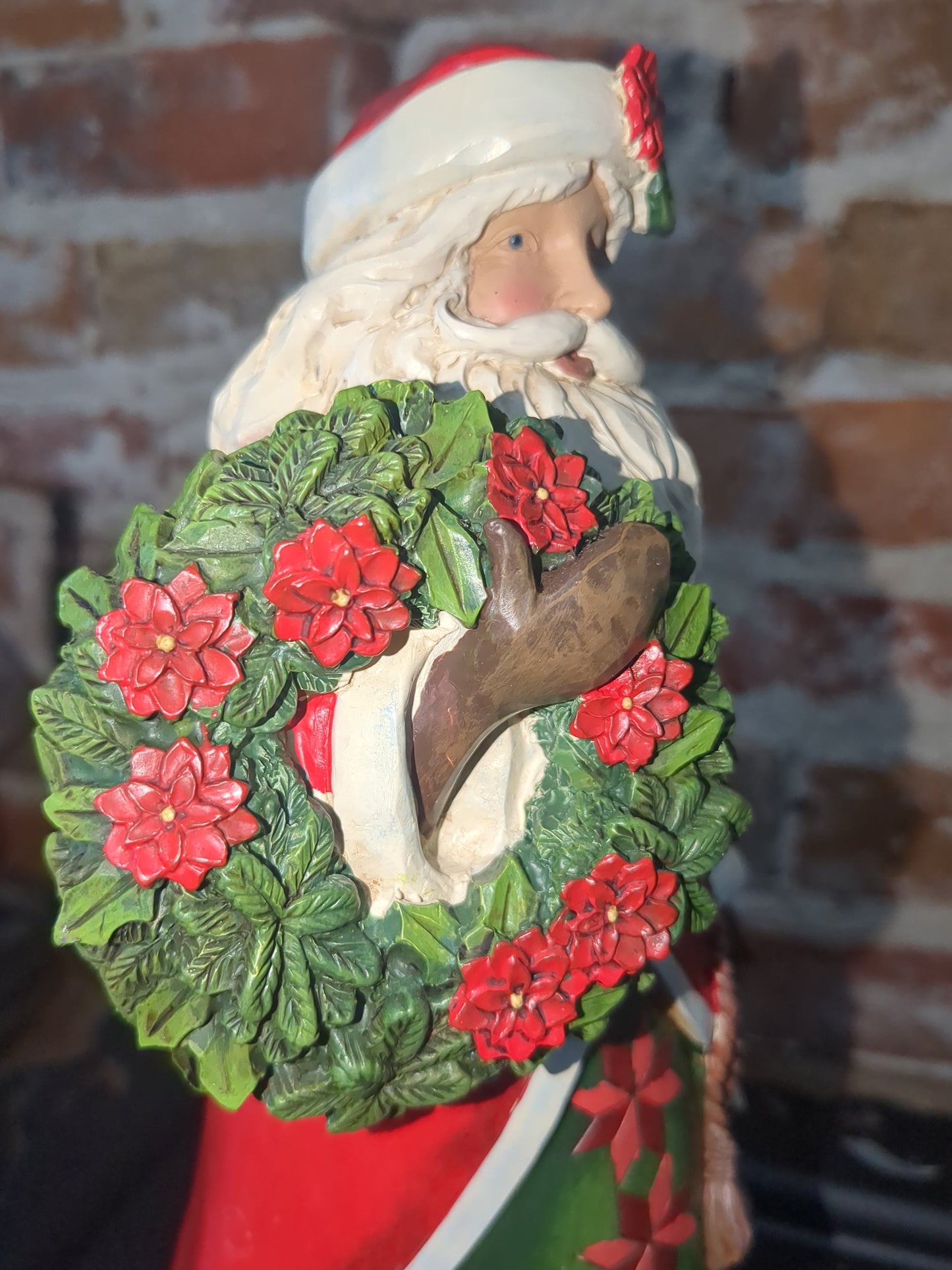 Jim Shore Heartwood Creek Flowering Festivity Santa, Poinsettia, Wreath S4046762r