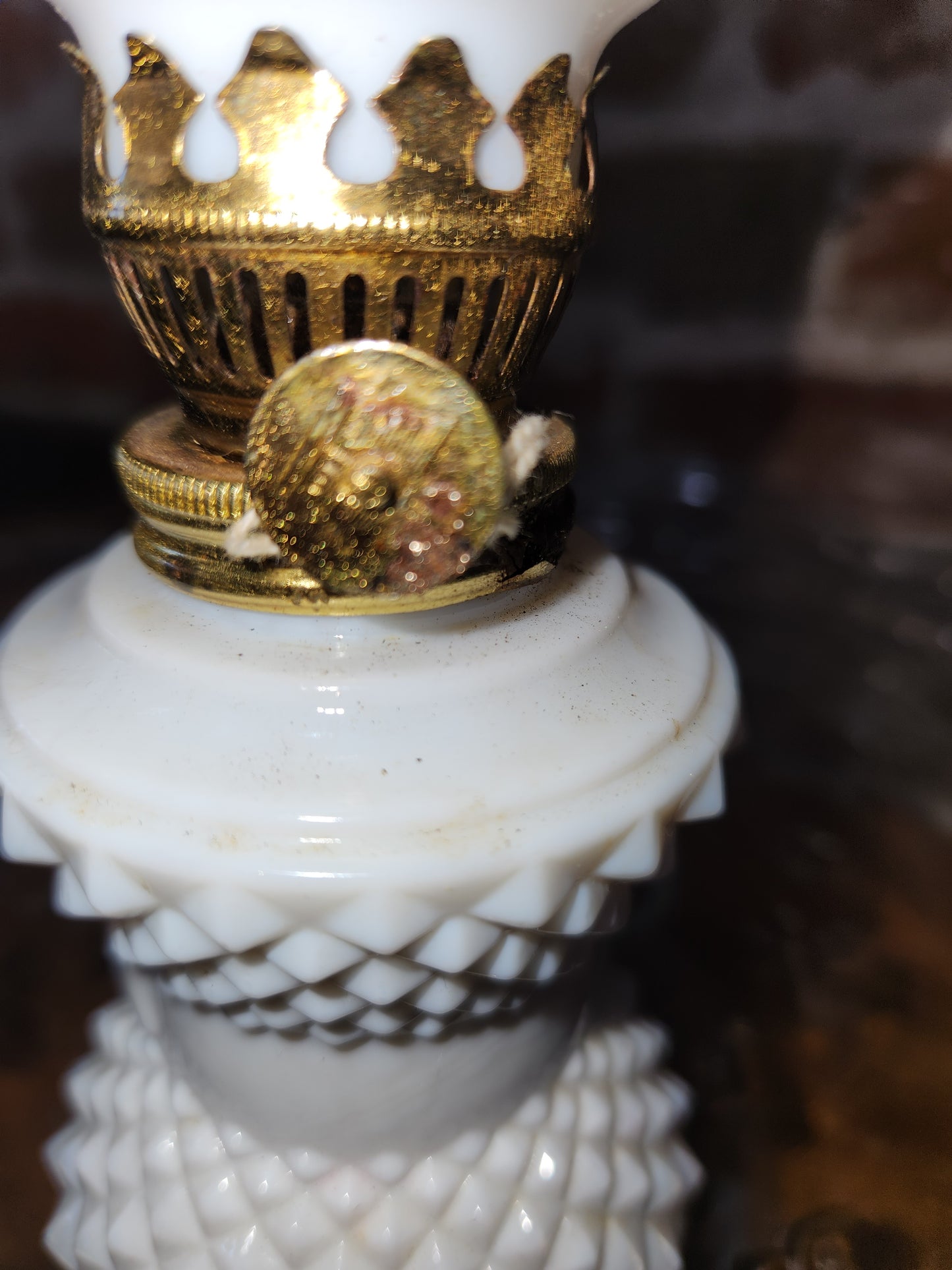 vintage miniature milk glass oil lamp lamp2