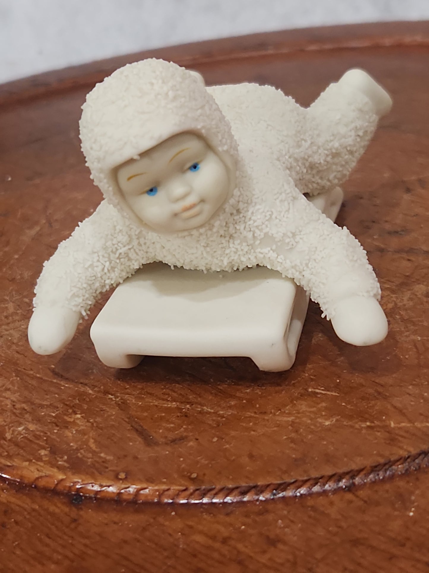 Vintage Snowbabies Department 56 Hold On Tight Has original box 1988 #79561. Retired. Sb91 Snow Baby