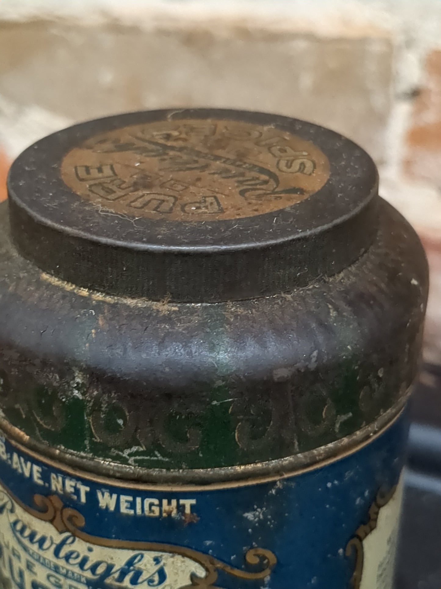 Antique vintage 1/2 lb Rawleigh's pure ground mustard tin561