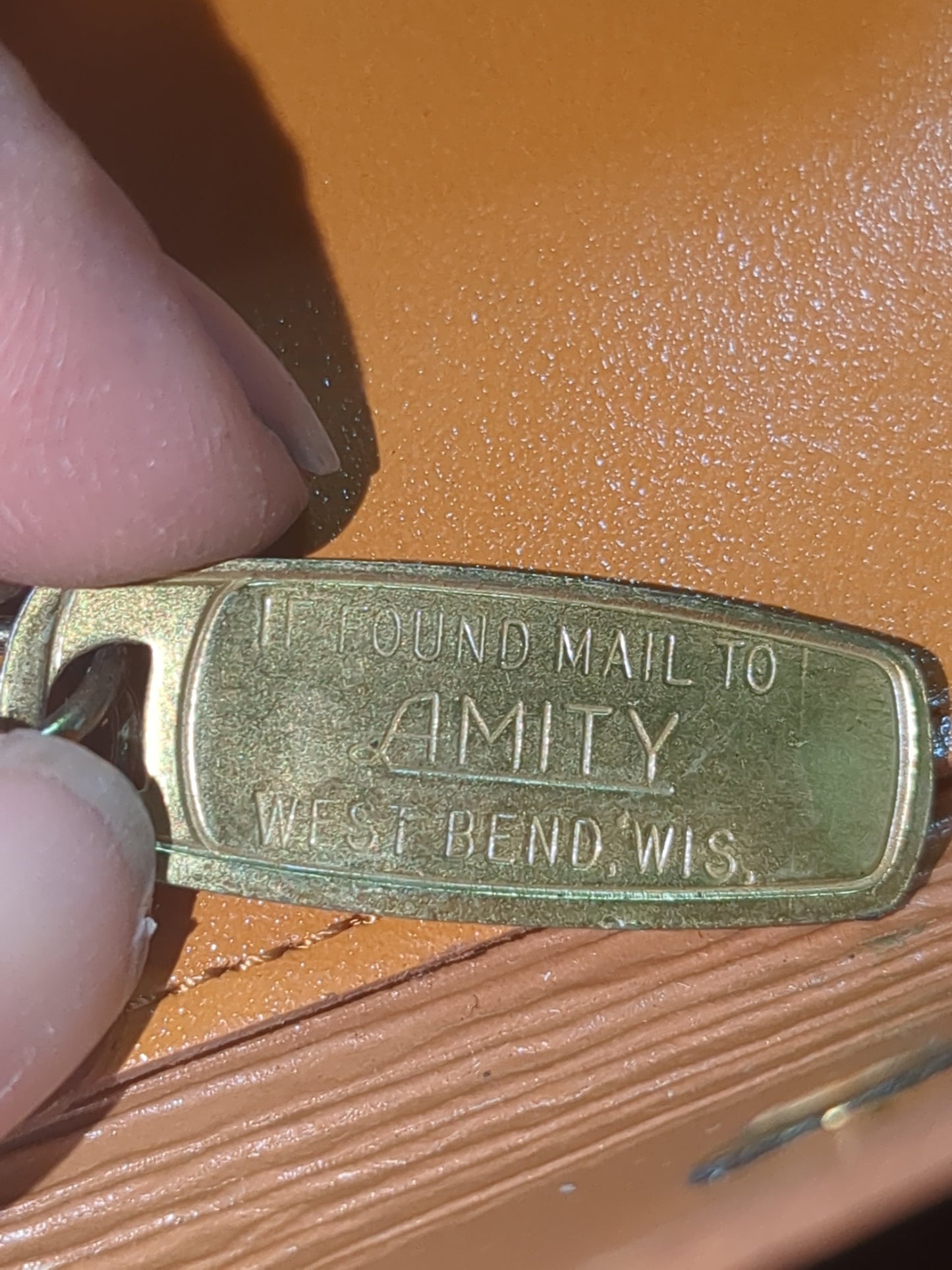 Vintage Amity brown cowhide genuine leather key wallet. New. Jh12
