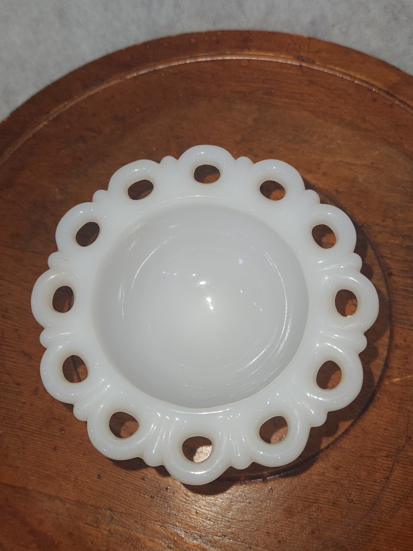 Assemblage Vintage Small Anchor Hocking Old Colony Lace Edge Milk Glass Pedestal Compote Candy pin cushion asm5