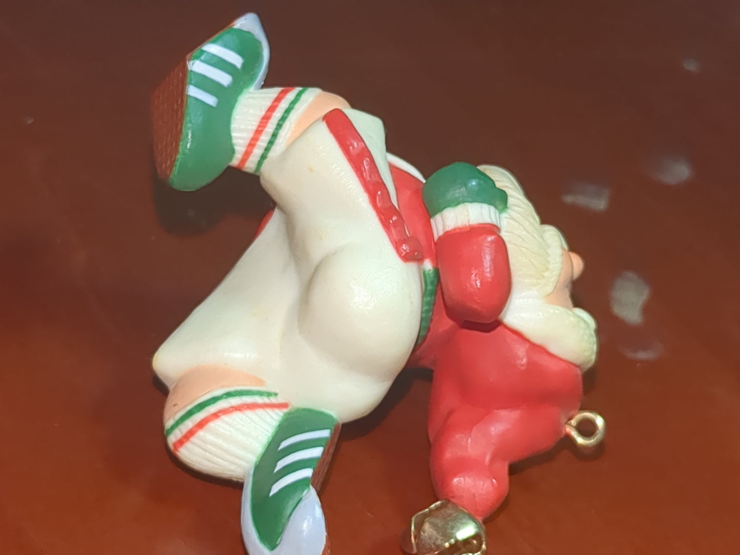 Vintage Hallmark Jogging Santa Claus Christmas Ornament Running Marathon Runner 1982 ho654