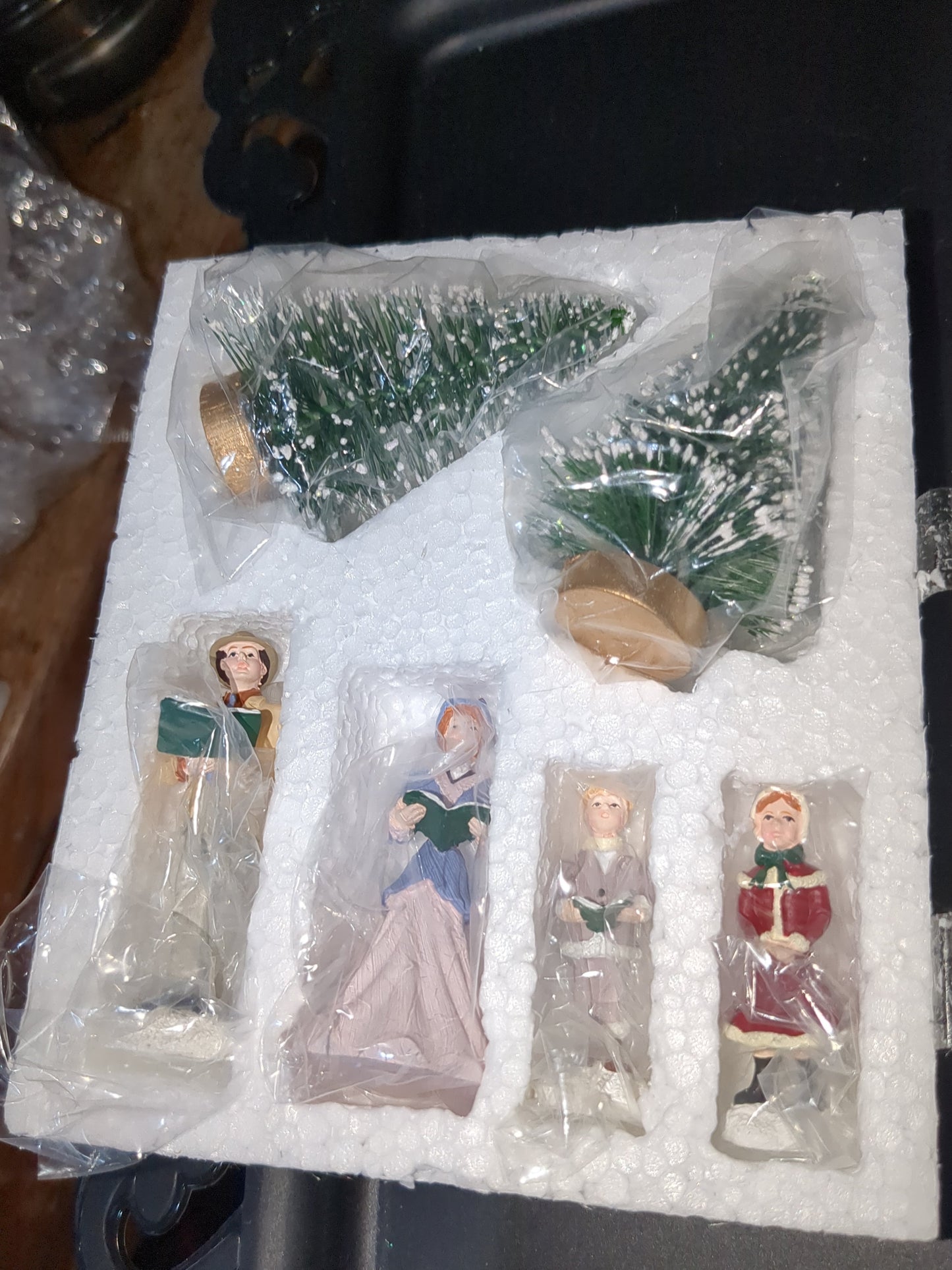 Avon holiday treasures gazebo accessory kit. av209