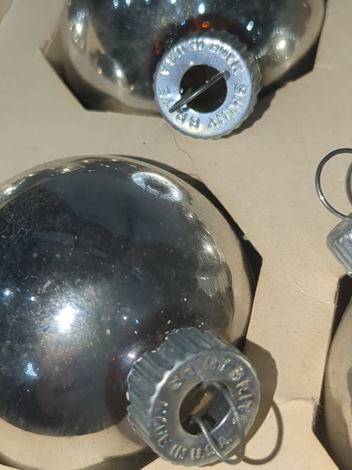 box of Shiny Brite silver ornament 1 1/2" bo5