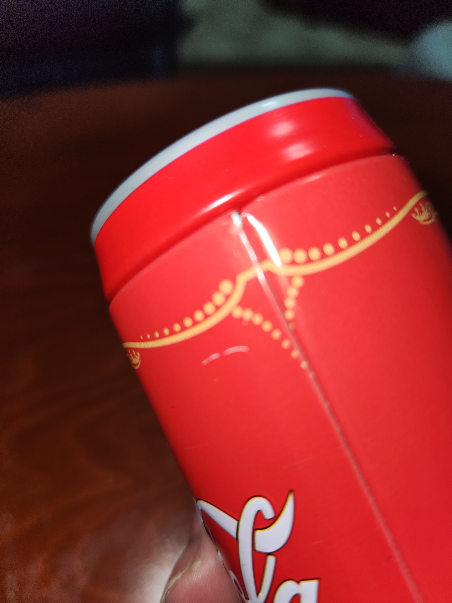 Coca-Cola Coke Collector Metal Can Salt and Pepper Shakers with Caddy Without Box cc109