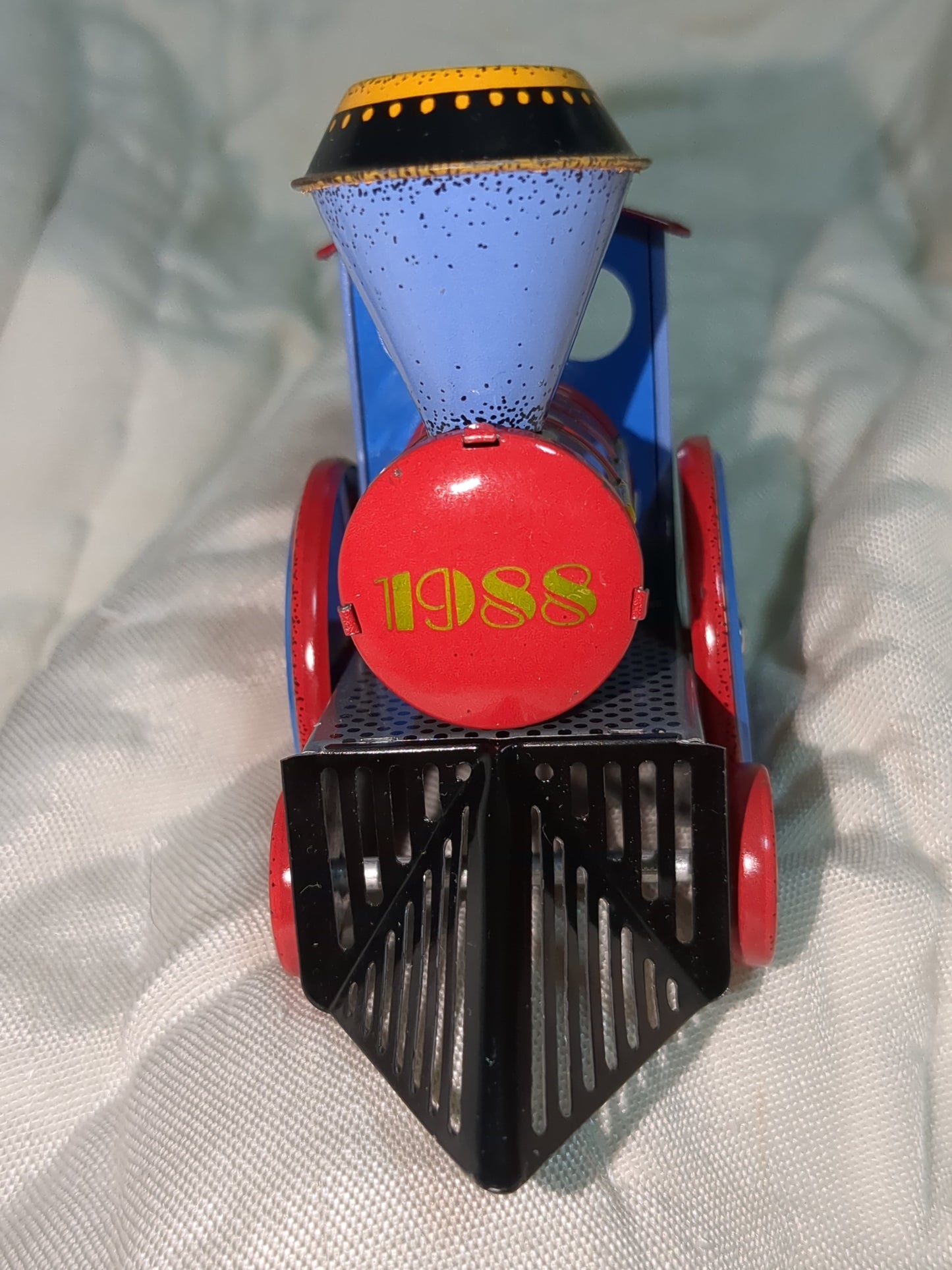 Vintage Hallmark tin locomotive series train #7 HH296