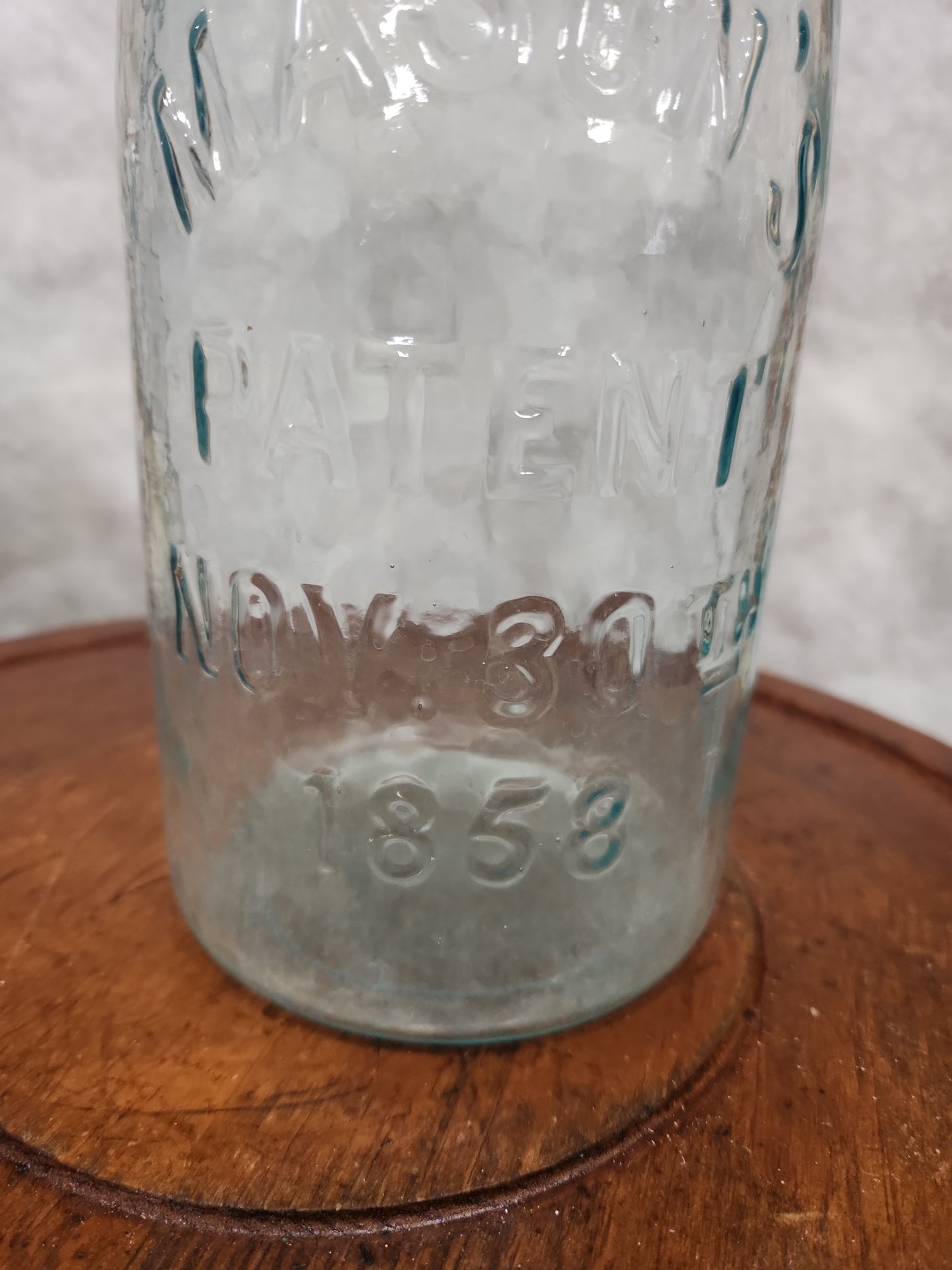 Vintage Light Aqua Blue 1/2 Gallon Embossed Mason's Patent Nov. 30th 1858 jar54
