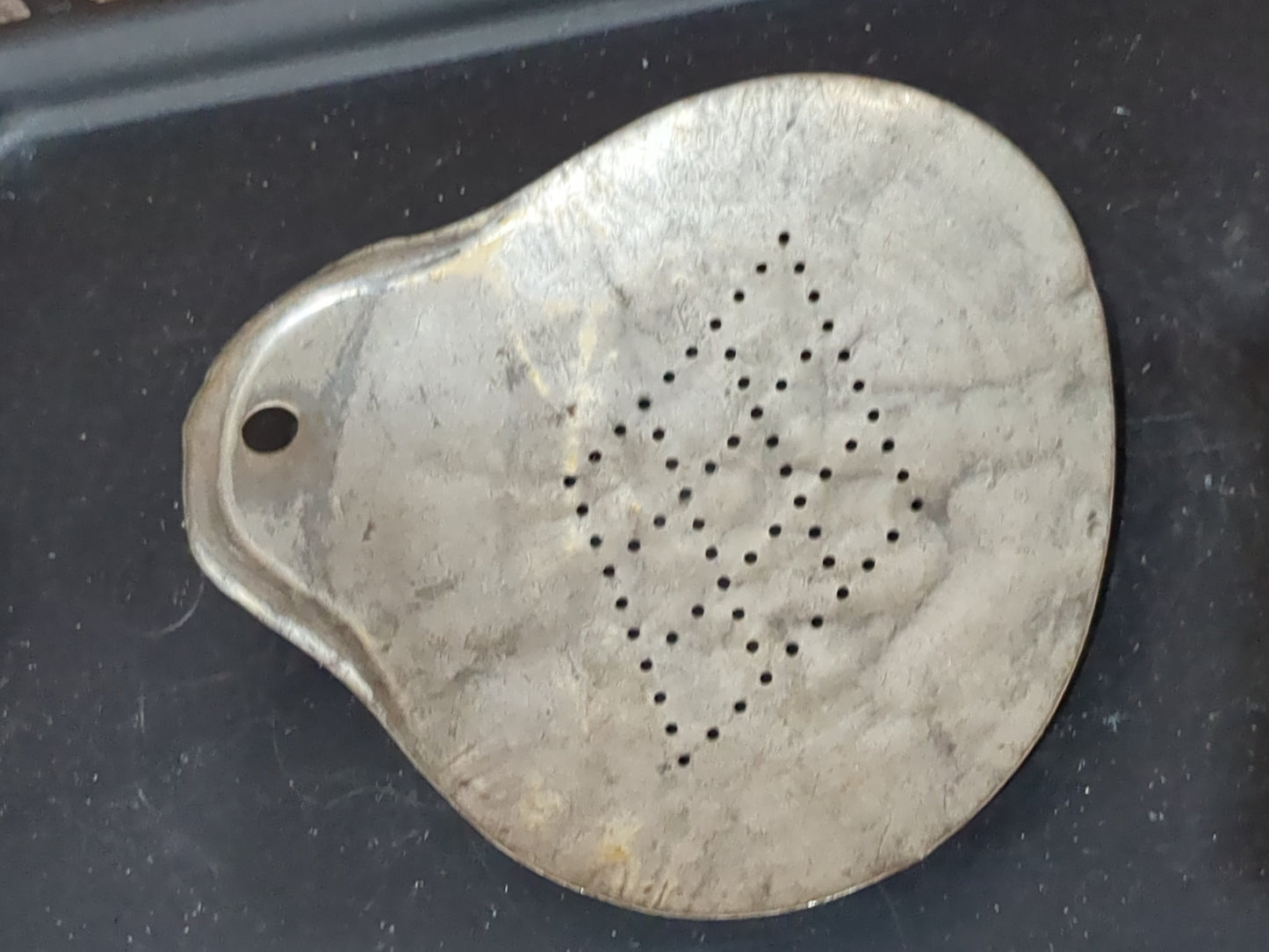 Antique primitive hand scoop milk skimmer tin hand scoop alu859