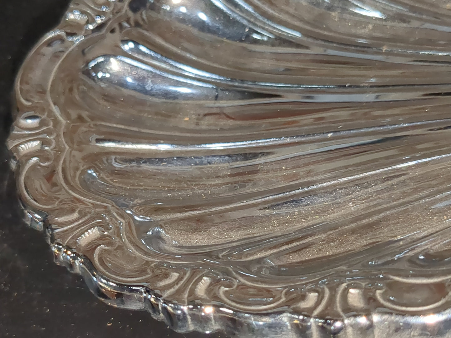 Vintage silverplated Shelton Ware Scalloped Serving Dish spoon rest trinket dish sil56