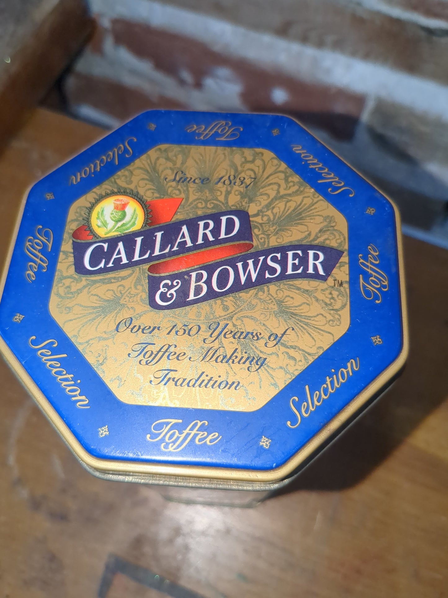 Tin13 vintage Callard and Bowser tin