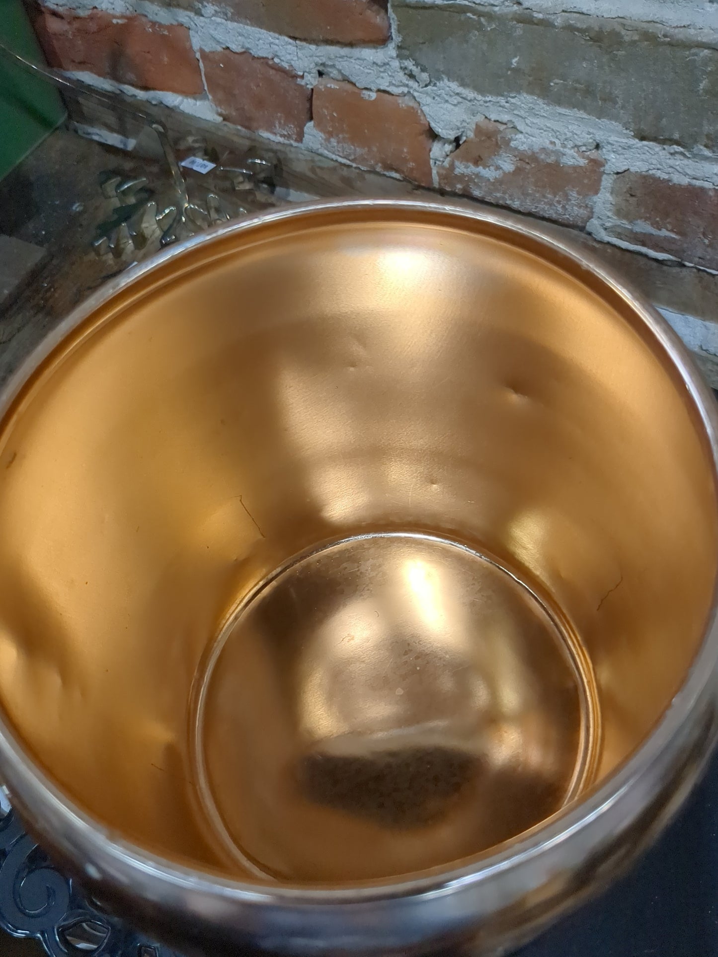 Vintage Kromex pink rose gold aluminum cookie 10 with black lid al6691