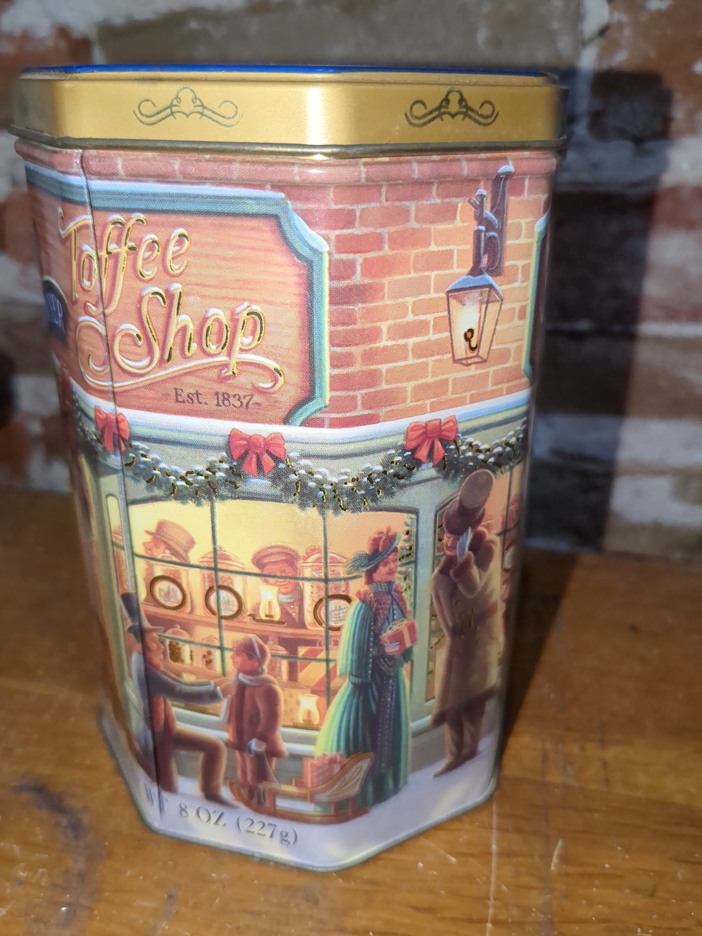 Tin13 vintage Callard and Bowser tin