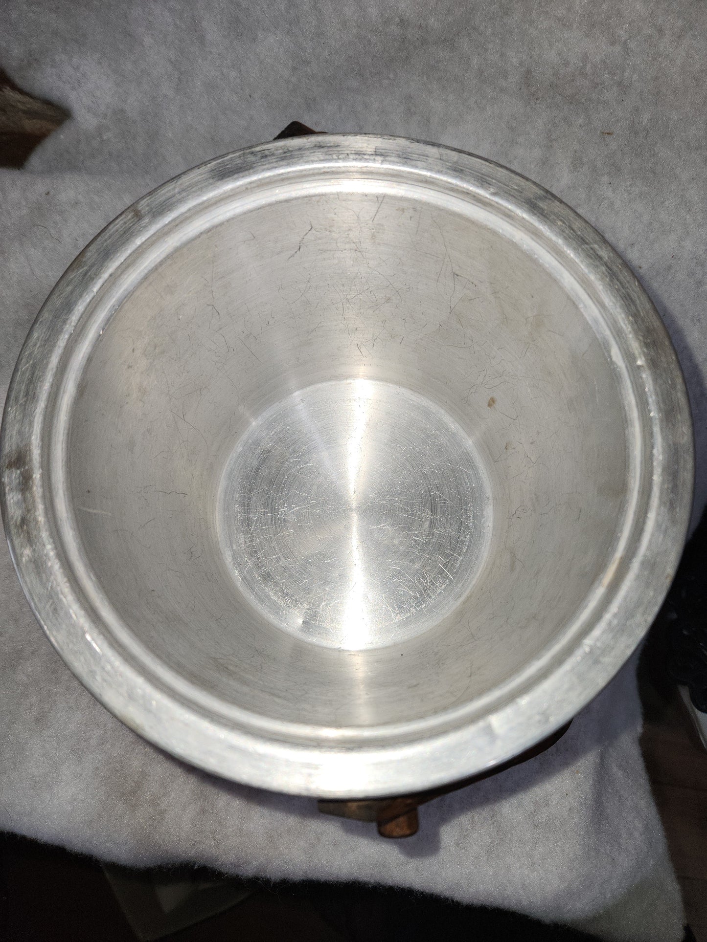 Vintage wood and aluminum ice bucket ice4