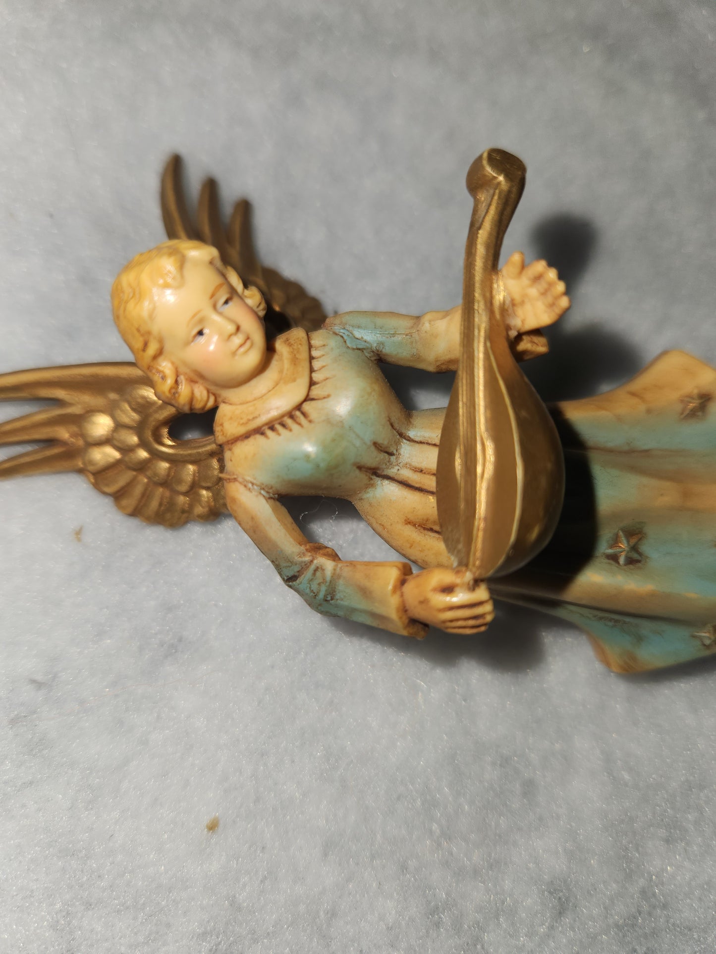Vintage Angel "Art Plastics" Figurine Gold Wings Mandolin made British Hong Kong ang65