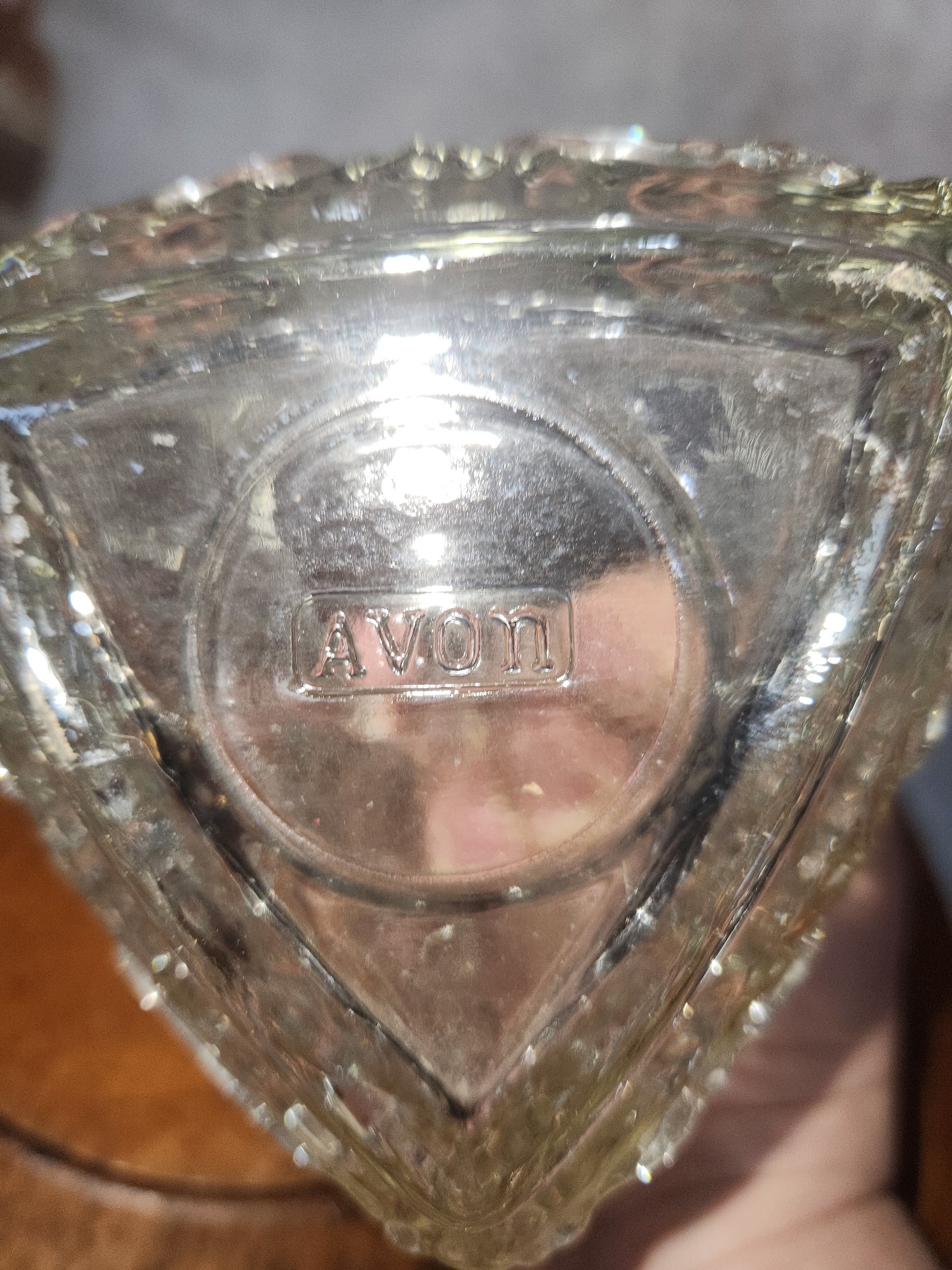 Avon Pressed Glass Triangle Shaped Clear Swirl candle holder vase Collectible av919